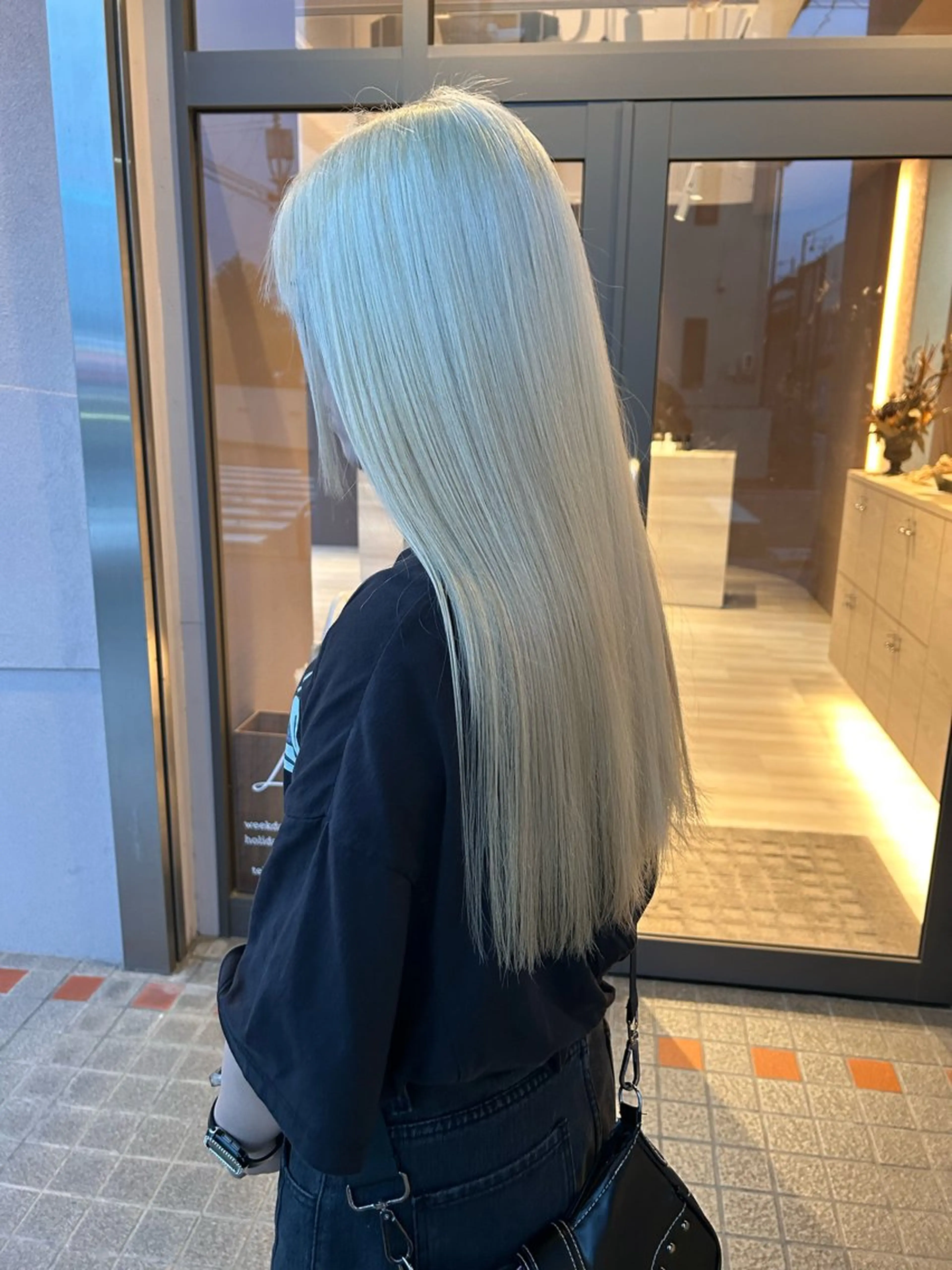 ロング カット 縮毛矯正 Licol所属・髪質改善×ダブル カラー専門フリー予約のヘアスタイル