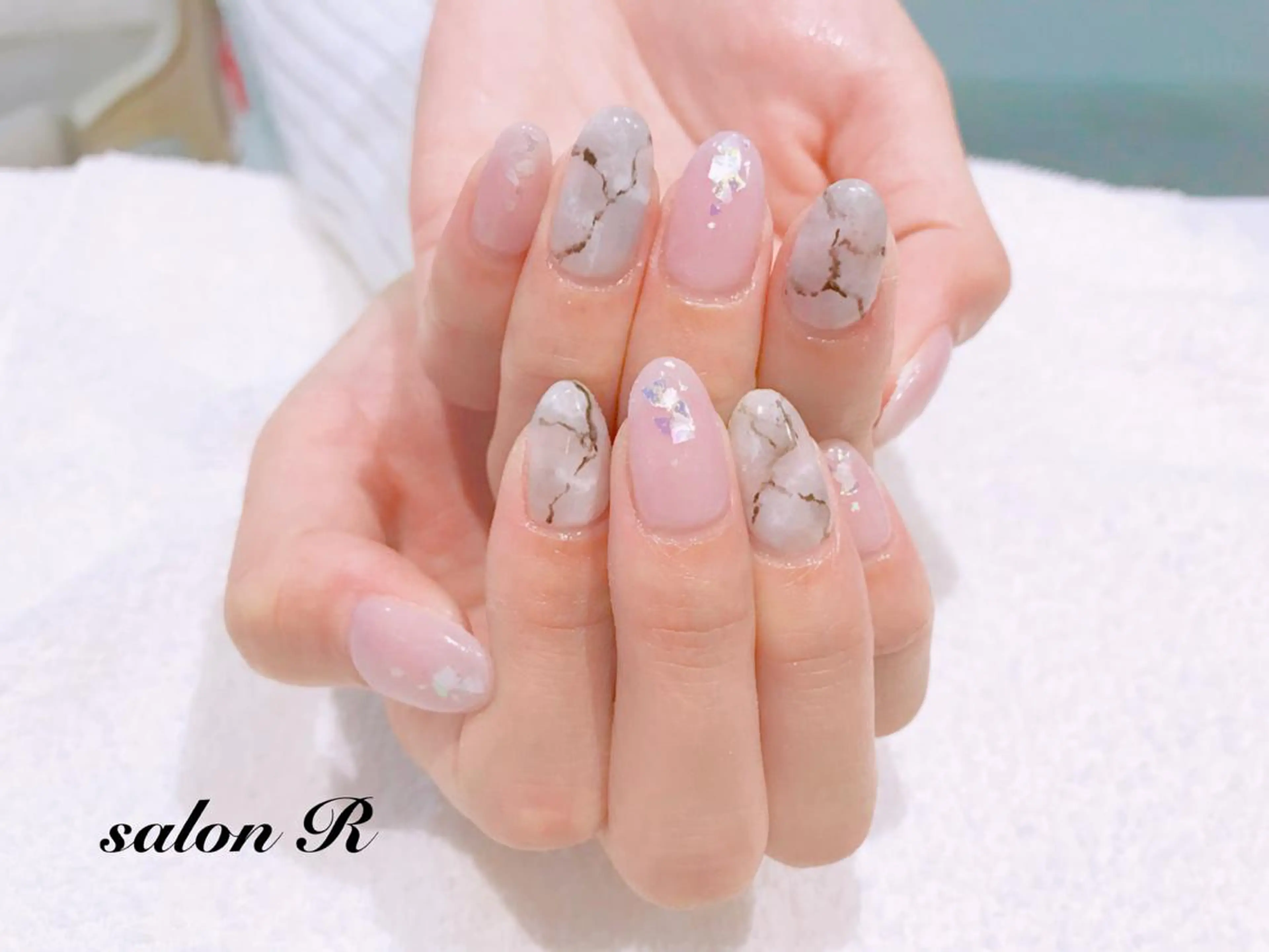 ネイル 大理石ネイル(マーブル) ハンドネイル Re Pearl～コーディネートサロン～ 市駅前店所属・NARUMI HYODOのネイルデザイン