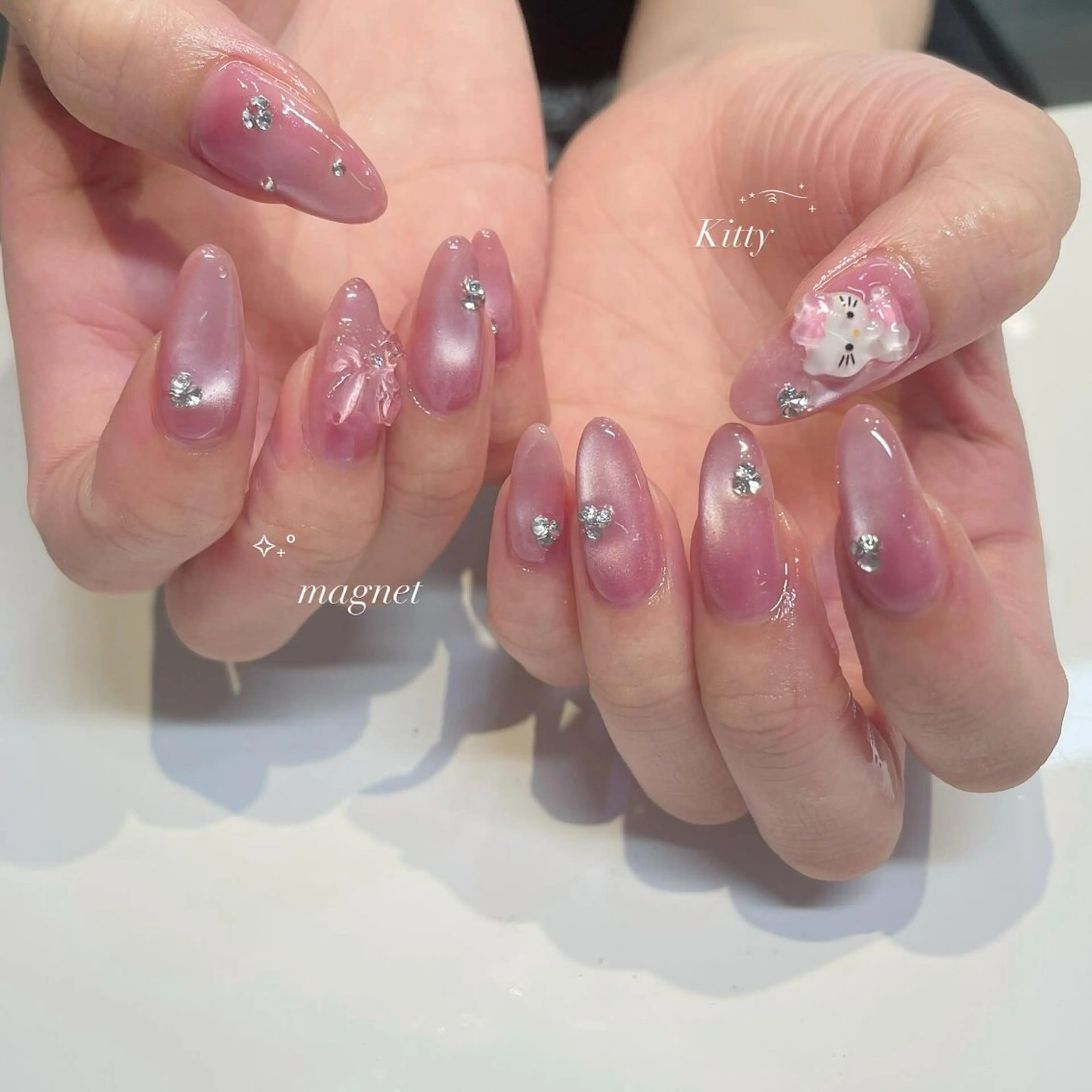 ネイル ハンドネイル ネイルサロン　SLASH所属・Aki ୨୧のネイルデザイン