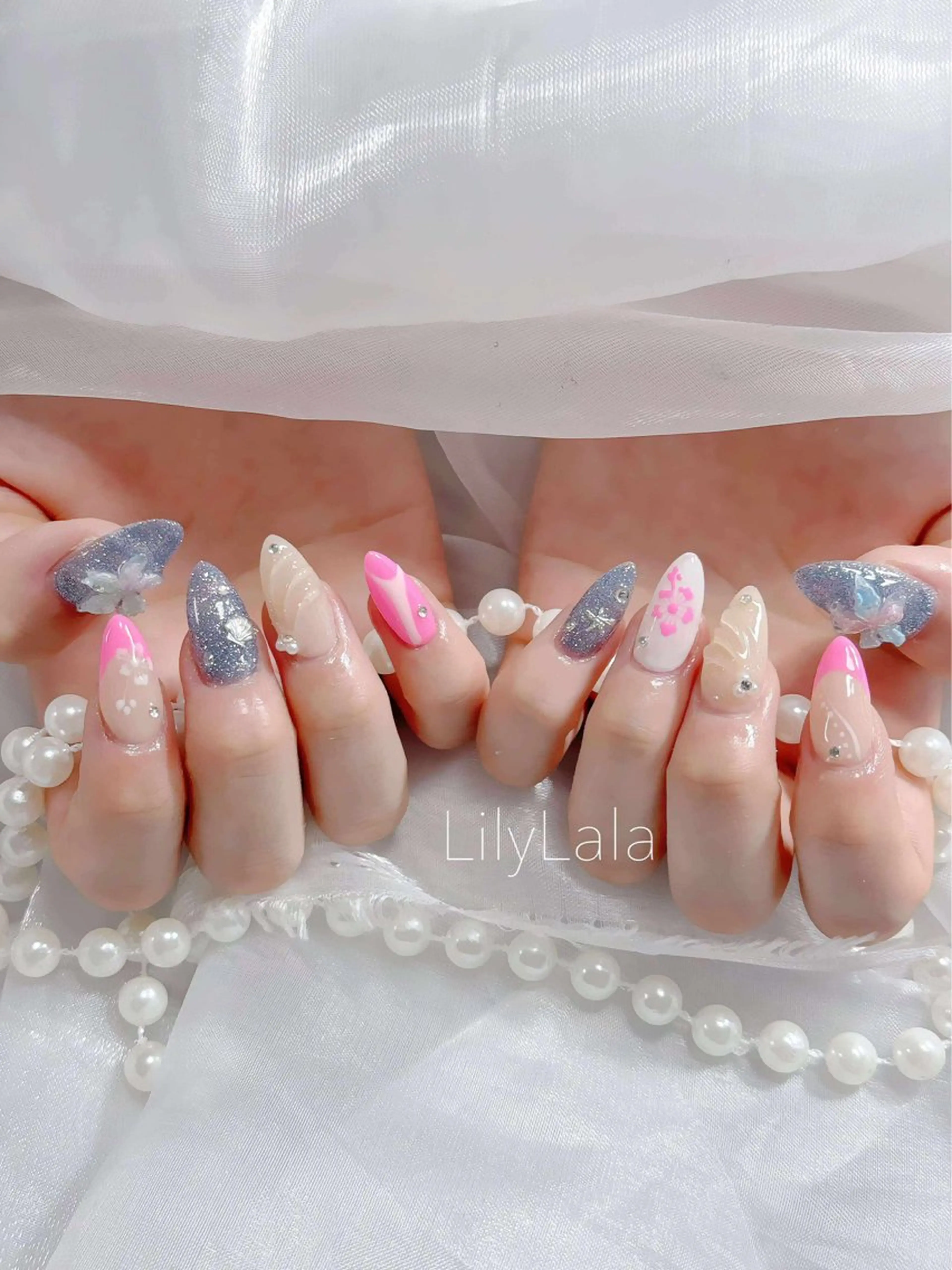 ネイル べっ甲ネイル チークネイル フラッシュネイル フラワーネイル フットネイル ハンドネイル LilyLala Nailsalonのネイルデザイン