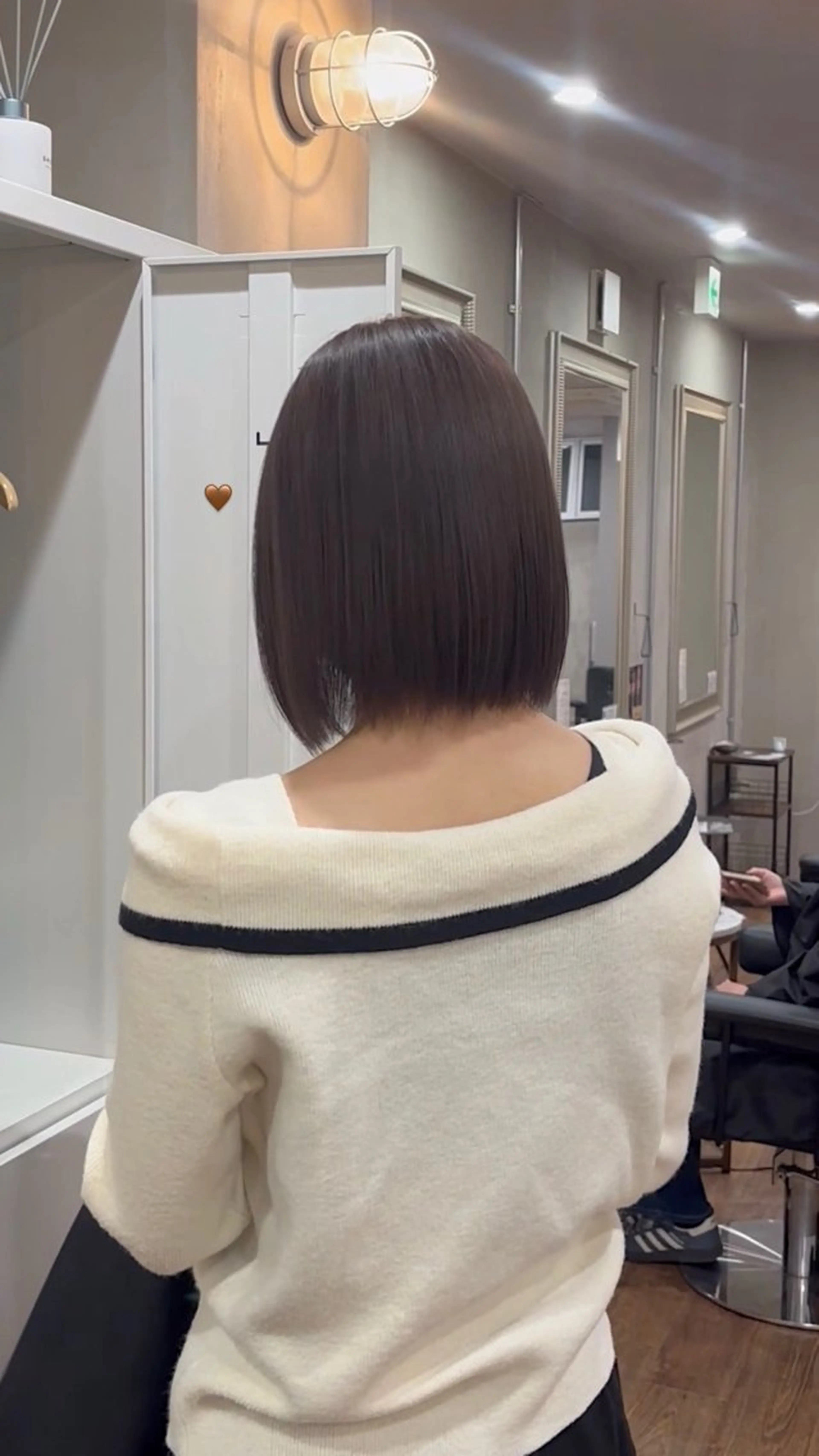 ショート カラー ブリーチ ブラウンカラー チョコレートブラウン 透明感カラー 🌞SoL🌞竹原 沙希のヘアスタイル