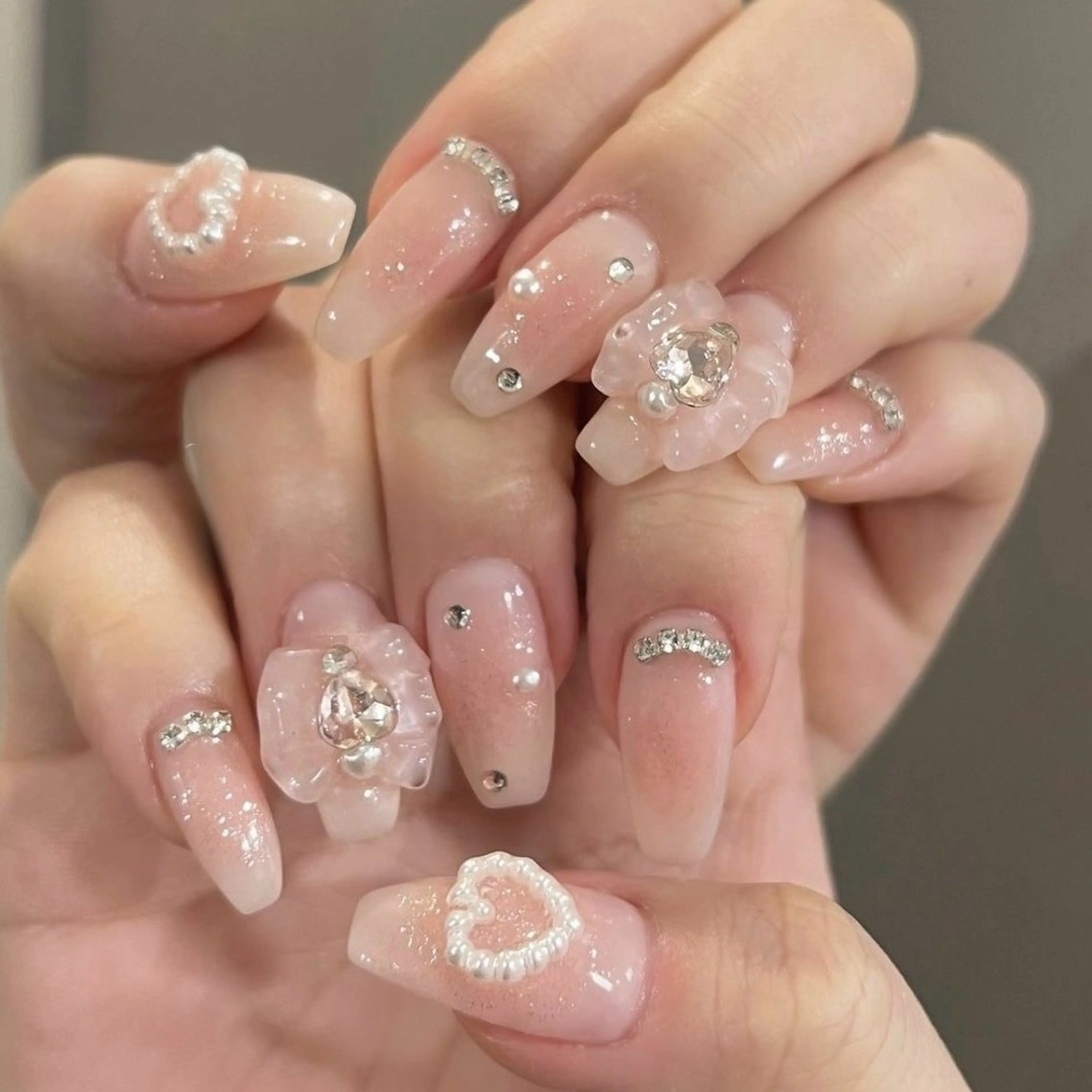 ネイル 長さ出し フレンチネイル グラデーション 卒業式 マグネットネイル ハンドネイル MIHANA NAILのネイルデザイン