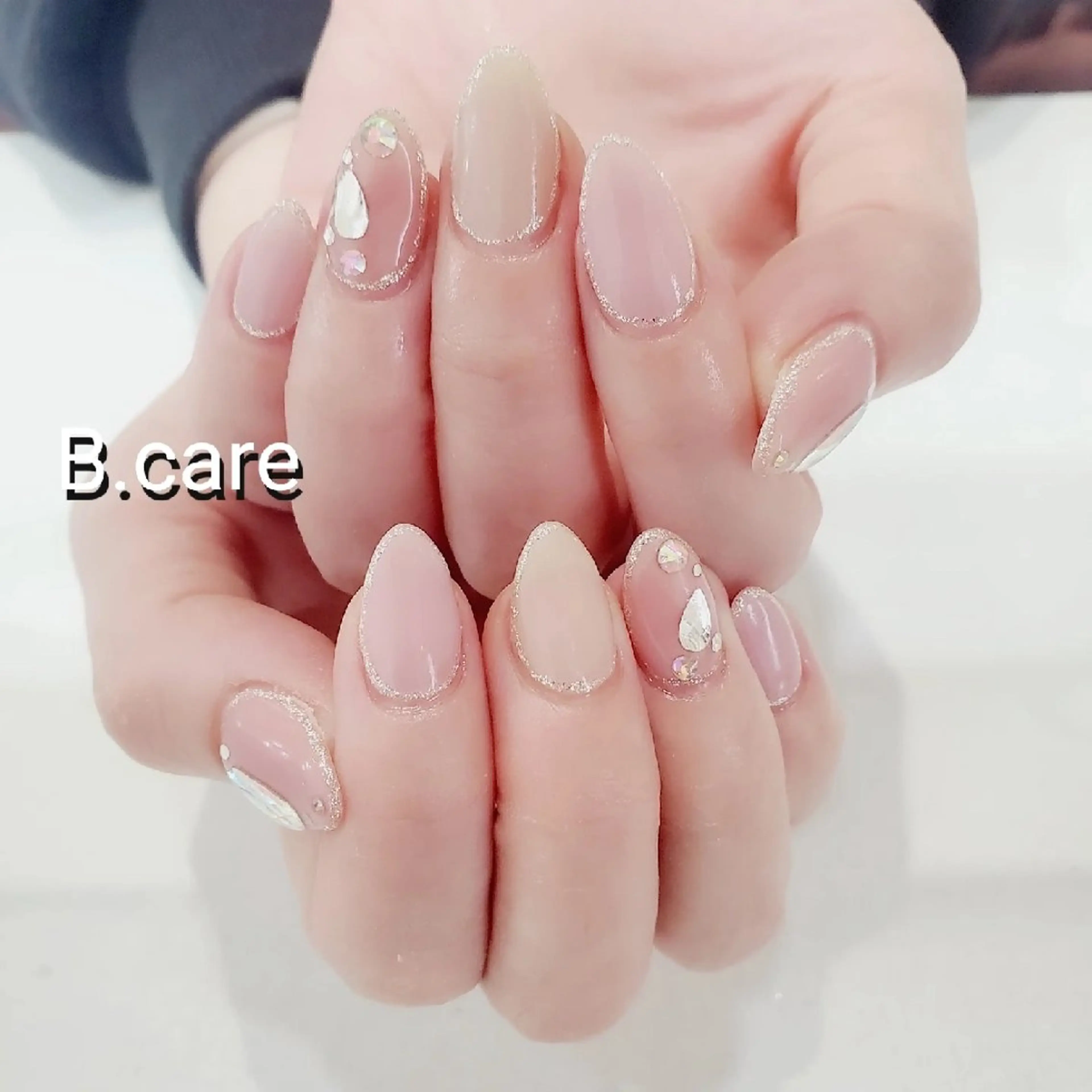 ネイル オフィスネイル B.care自由ヶ丘所属・早坂  のネイルデザイン