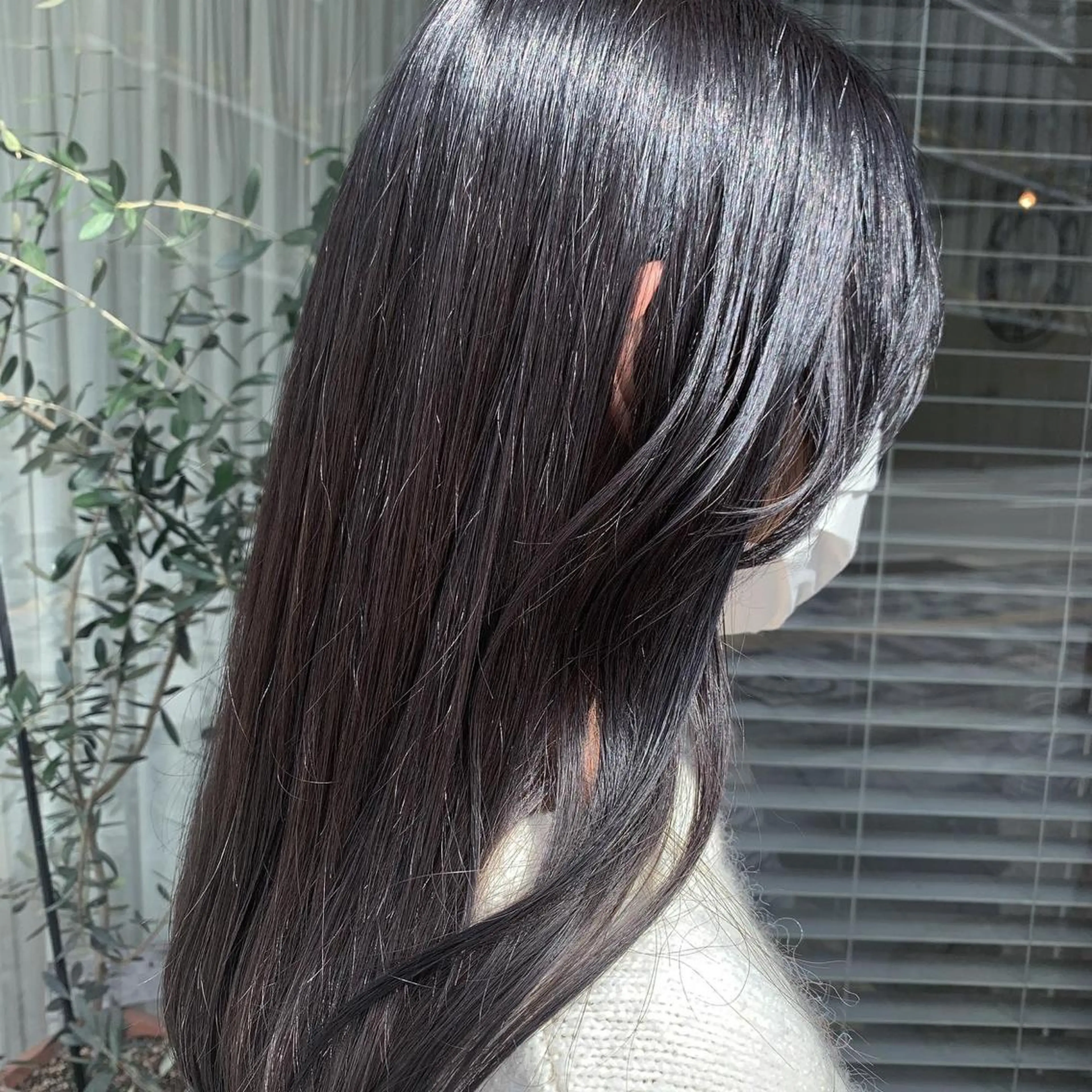 セミロング カラー カット ヘアカラー タナカ マナミのヘアスタイル