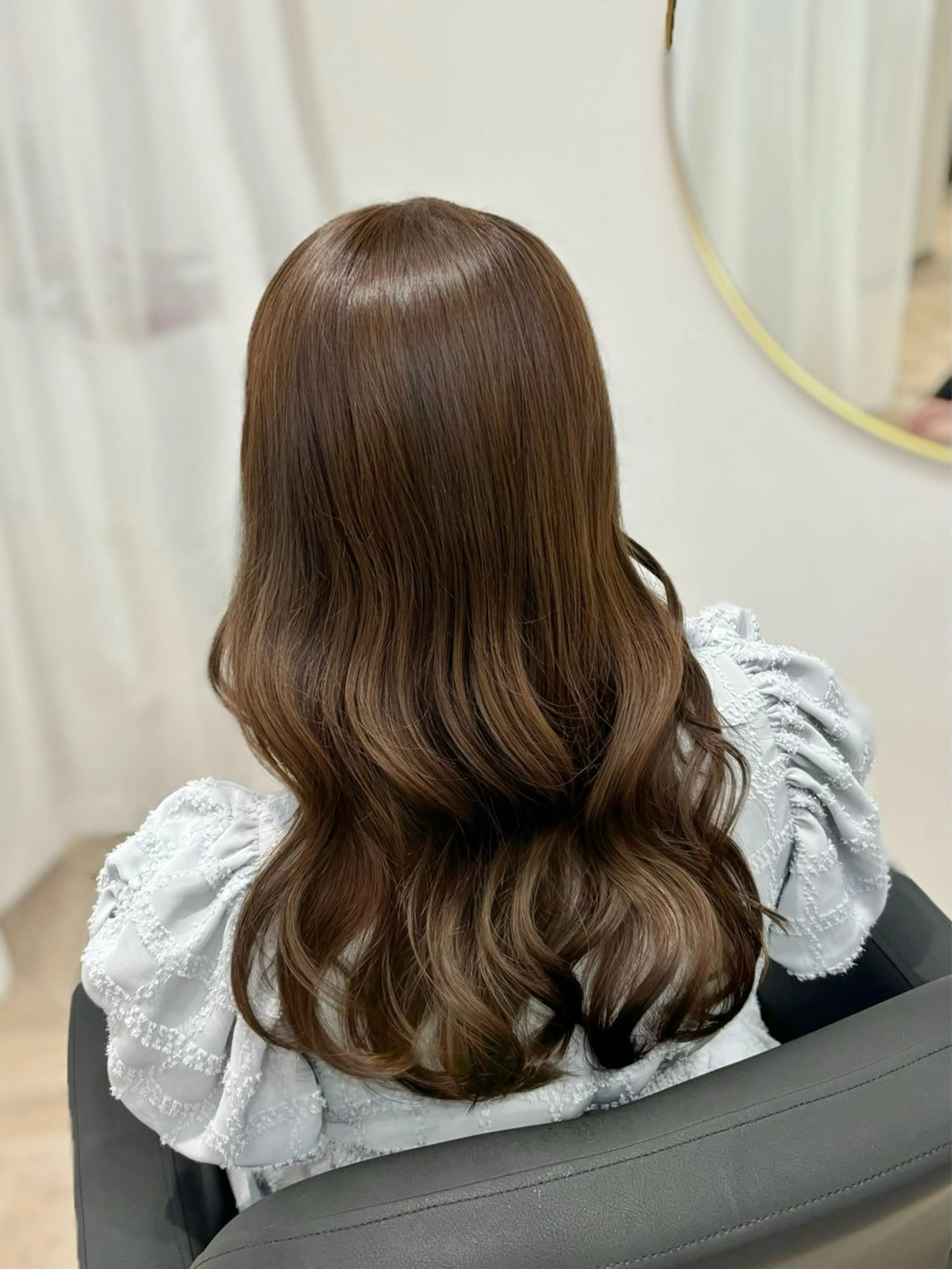 ロング カラー ベージュカラー ブリーチ ブリーチなしカラー カット ヘアカラー トリートメント 𝒎𝒐𝒆🩰 名駅/ヘアメ/韓国風のヘアスタイル
