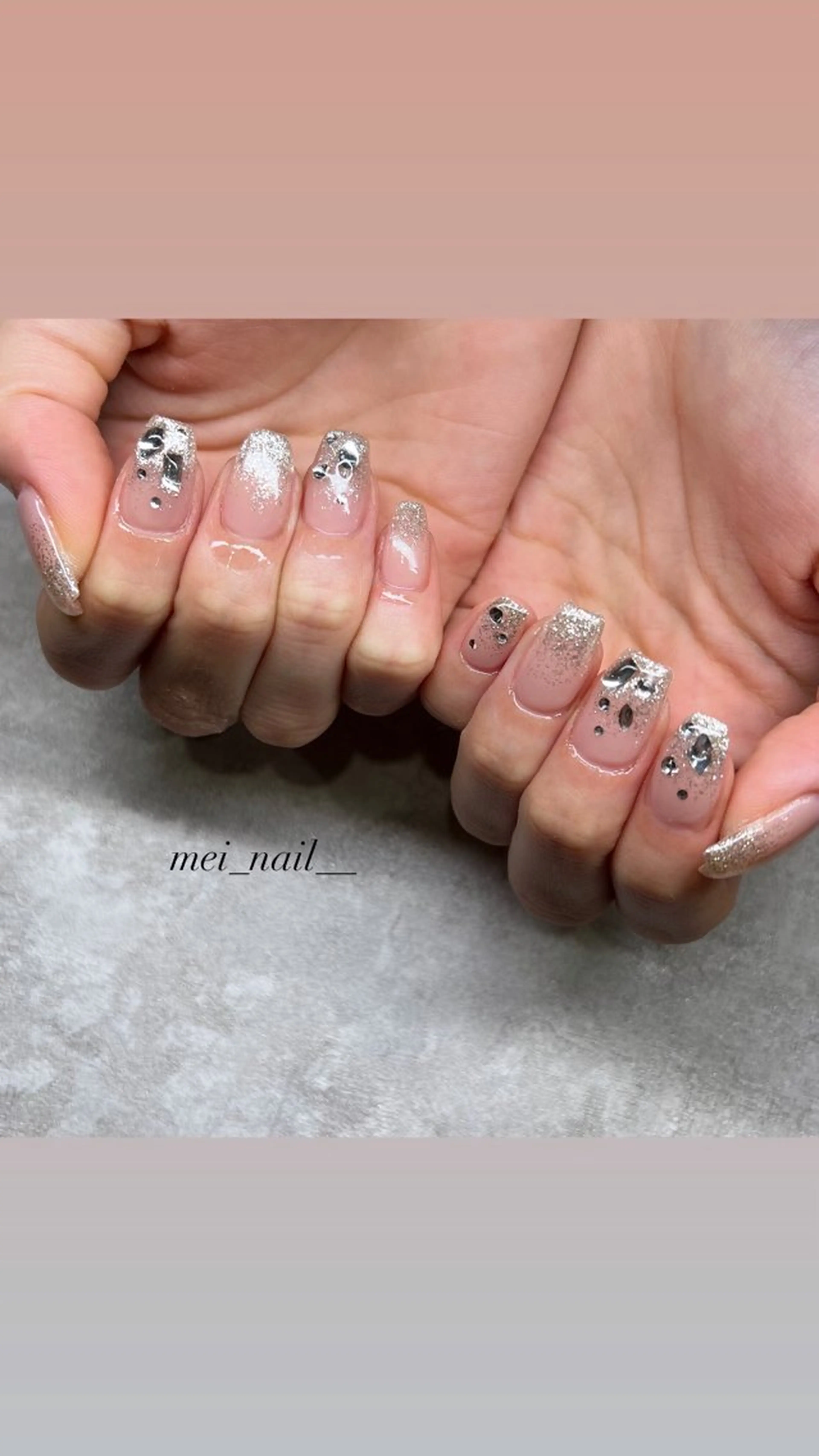 ネイル グラデーション ラメ(グリッター) ラメグラデーション ハンドネイル est nail所属・永山 芽生子のネイルデザイン