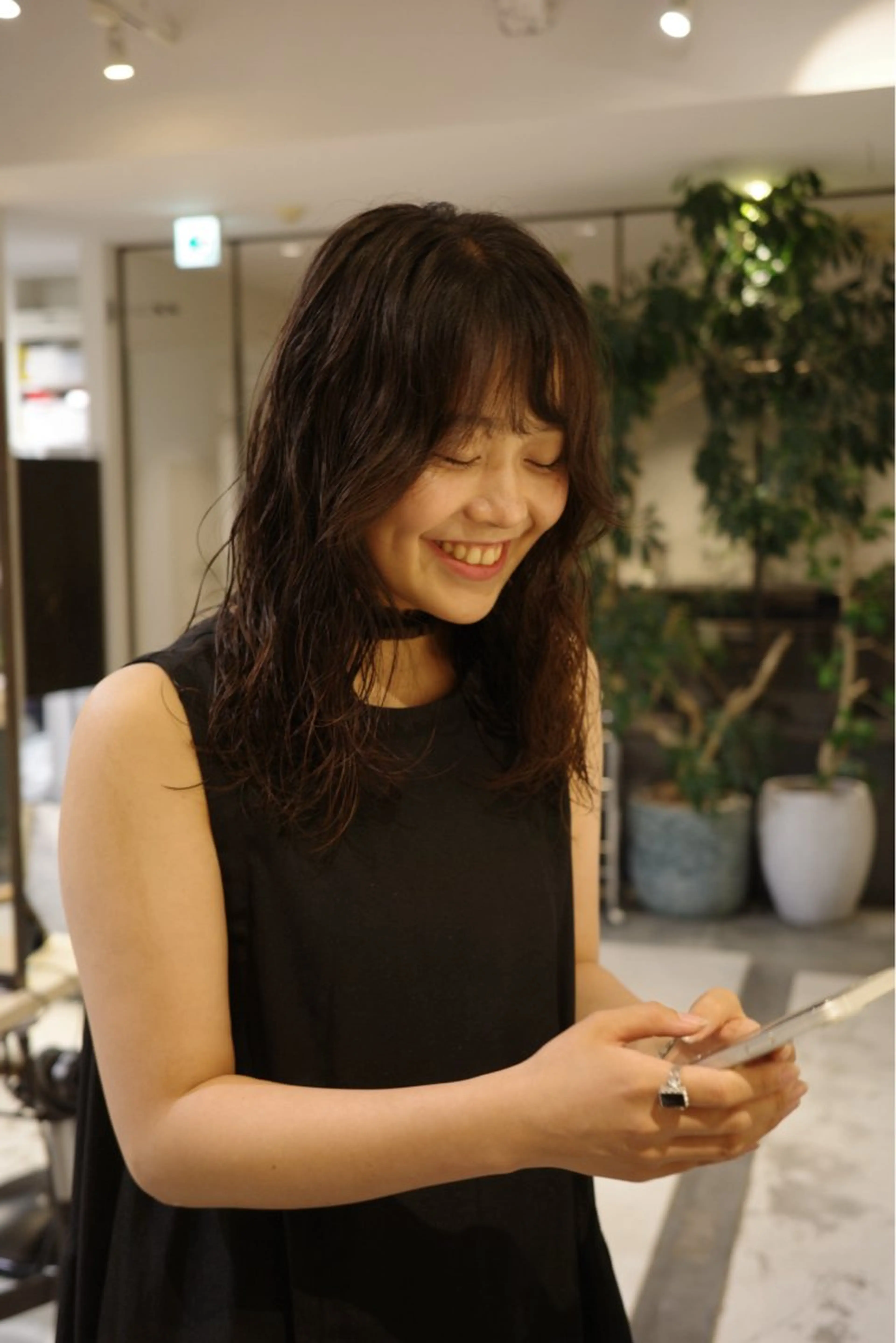 セミロング パーマ セミロングパーマ ボブ 外国人風カラー レイヤーカット ウルフカット 💫パーマモデル募集 河野瑠太のヘアスタイル