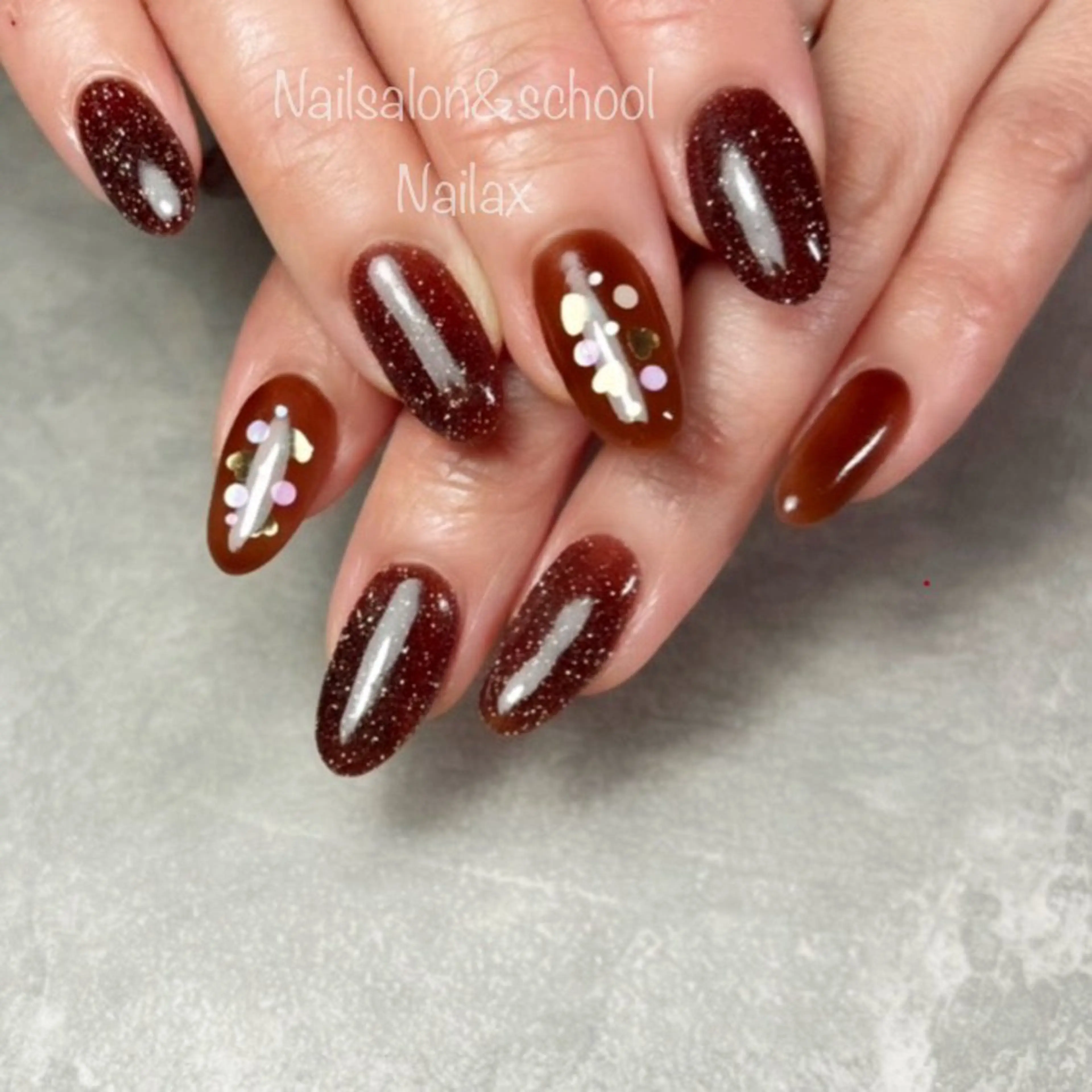 ネイル アートネイル バレンタイン ハンドネイル nailax YUMIのネイルデザイン