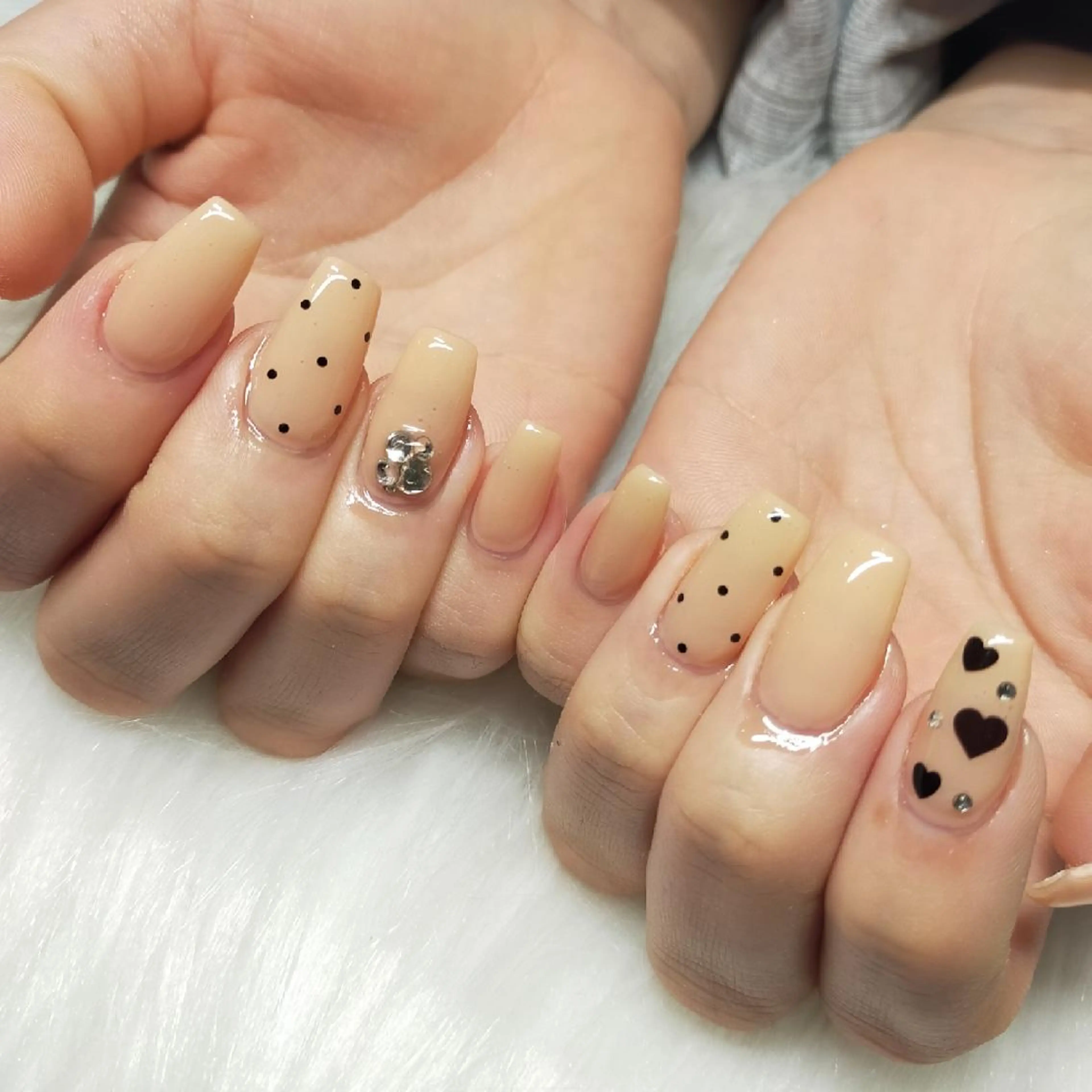 ネイル 長さ出し ハンドネイル Beaute Pure_Mのネイルデザイン