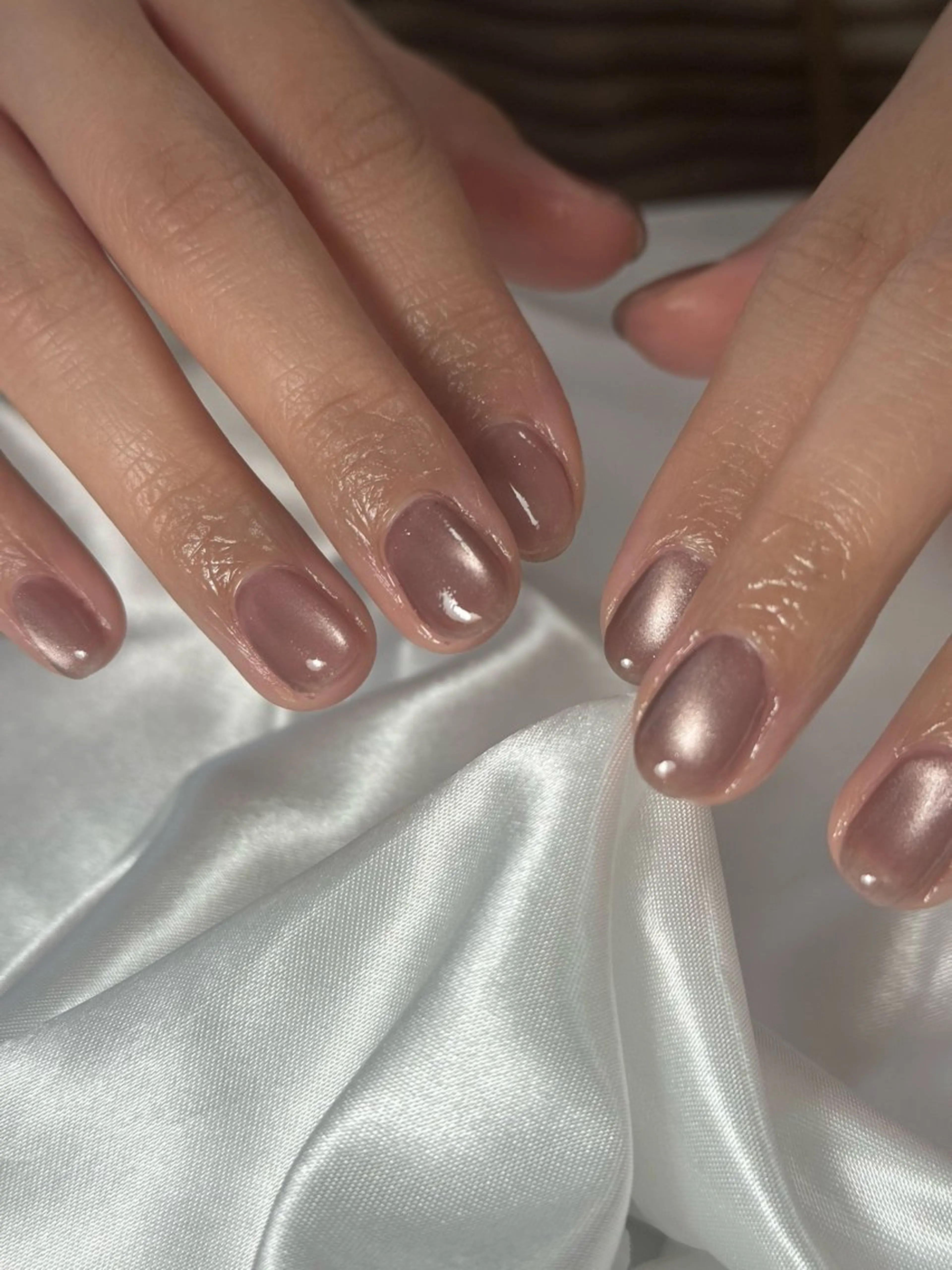 ネイル ジェルネイル 氷ネイル・うるうるネイル マグネットネイル 持ち込み パラジェル ハンドネイル flowers nailのネイルデザイン