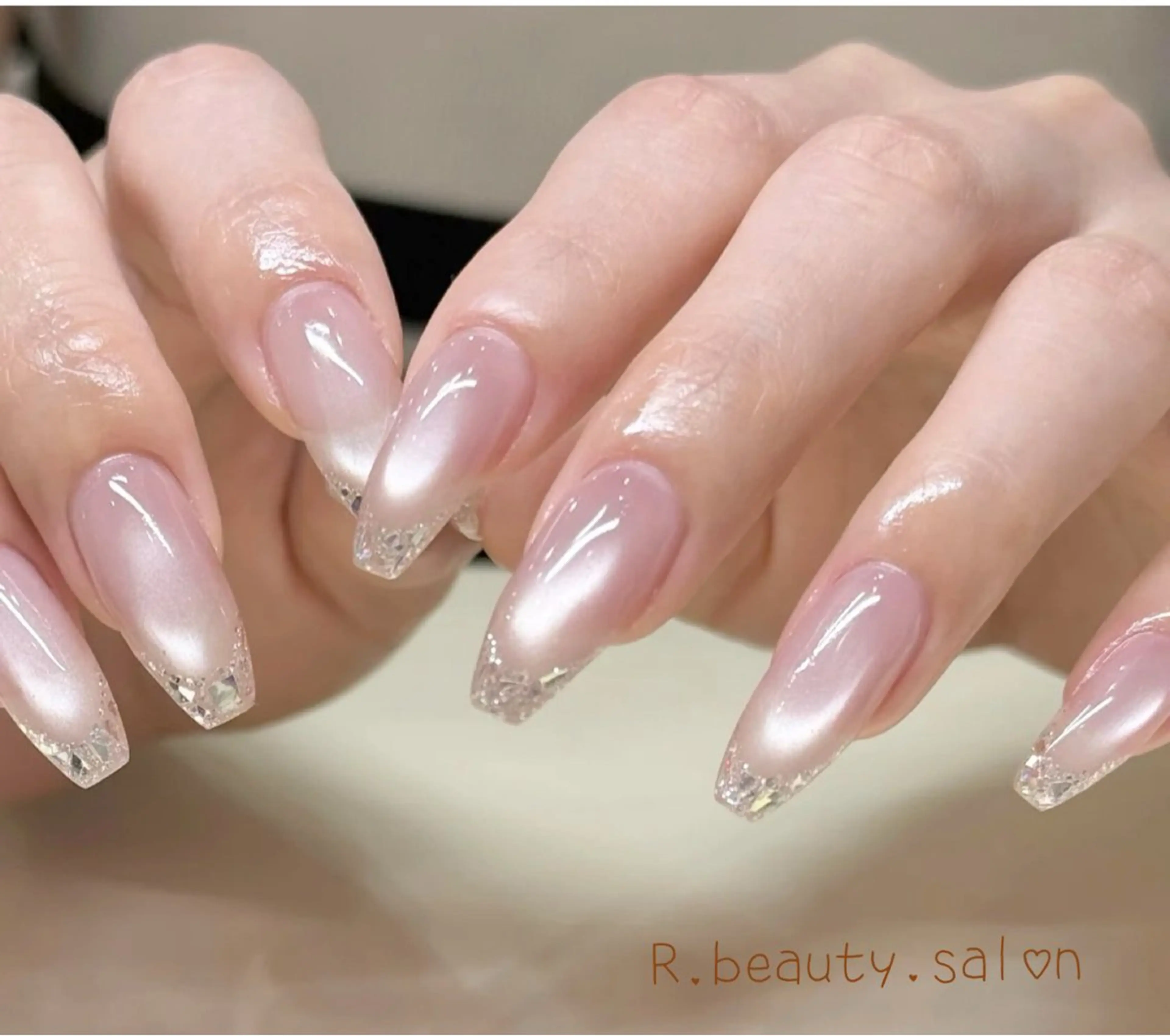 ネイル R.beautyサロン所属・R.beauty サロンのネイルデザイン