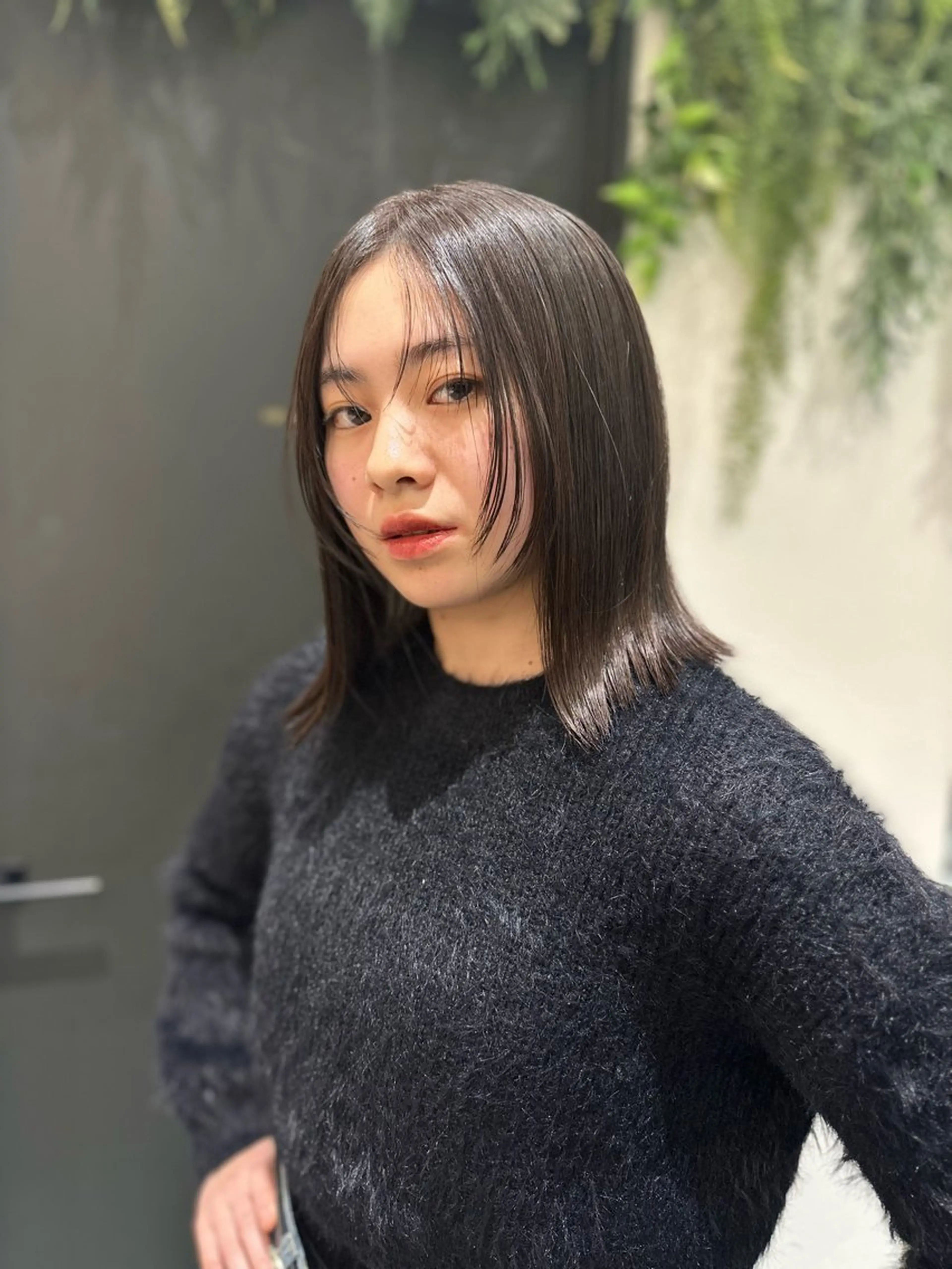 ミディアム カラー 似合わせ前髪／ 小顔カット🎀そうのヘアスタイル