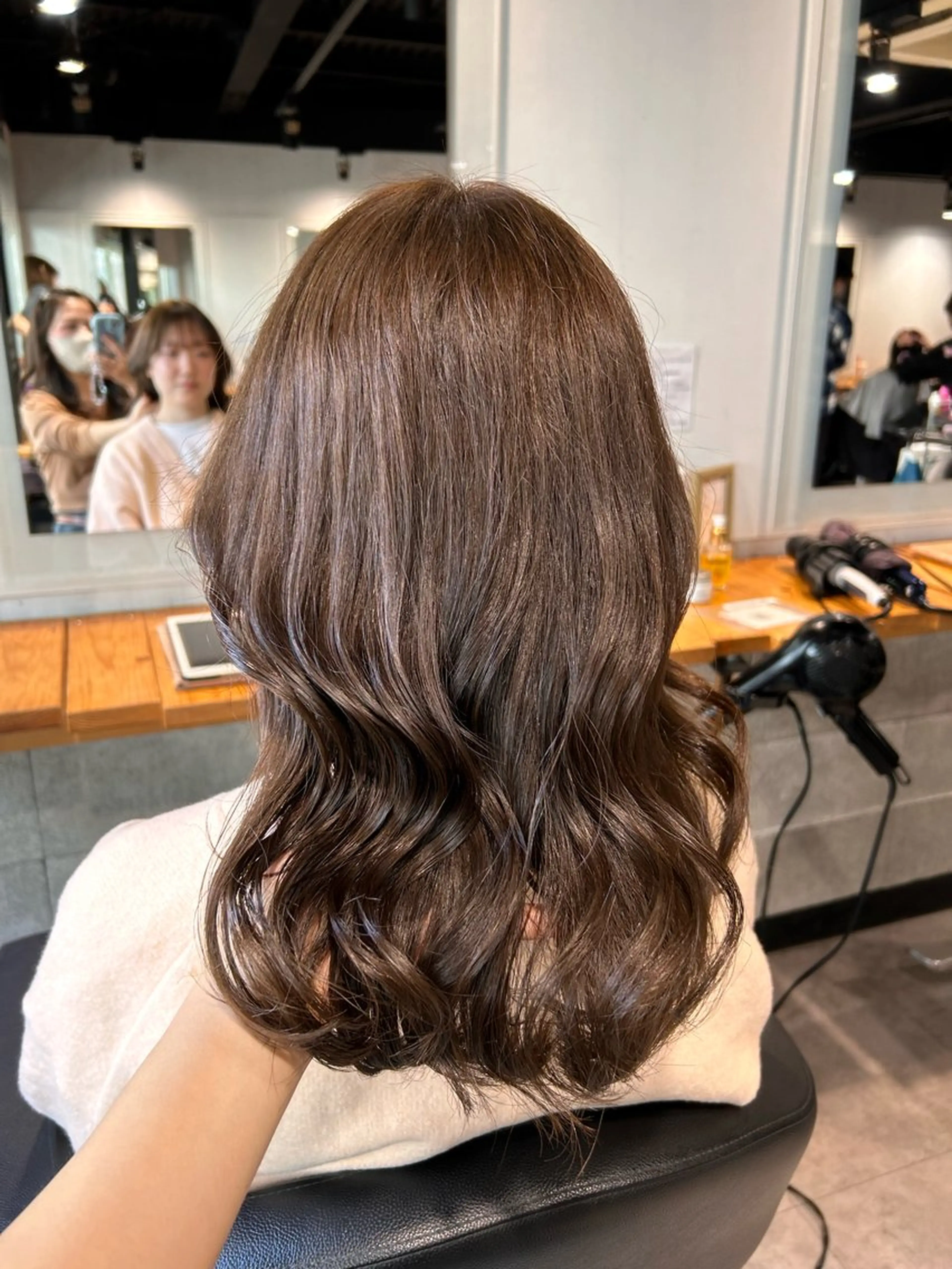 セミロング カット ヘアカラー ヘッドスパ 韓国Style♡ Nanami🇰🇷のヘアスタイル