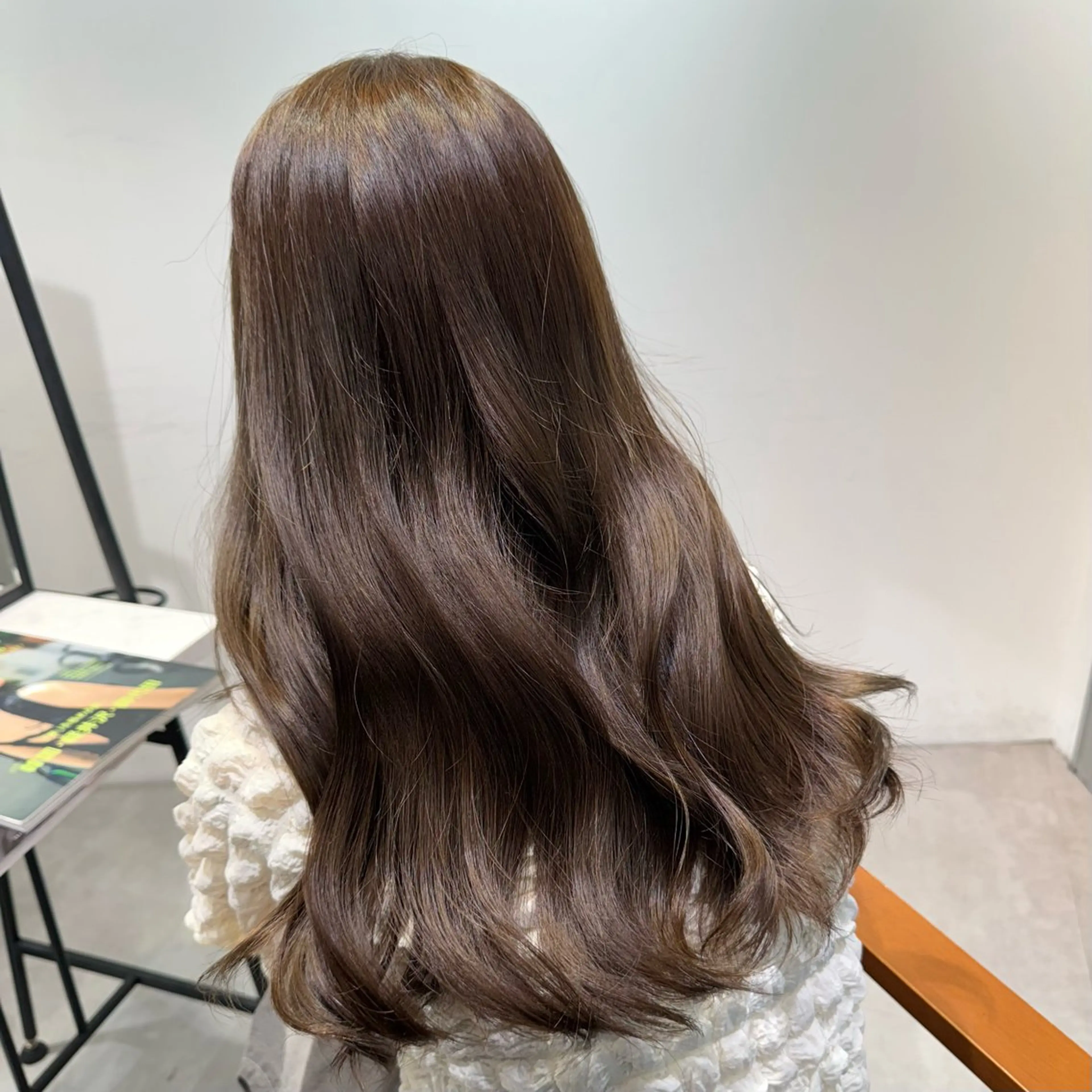 セミロング カラー ヘアアレンジ ヘアカラー ブリーチなしカラー /ベージュ/安形翔のヘアスタイル