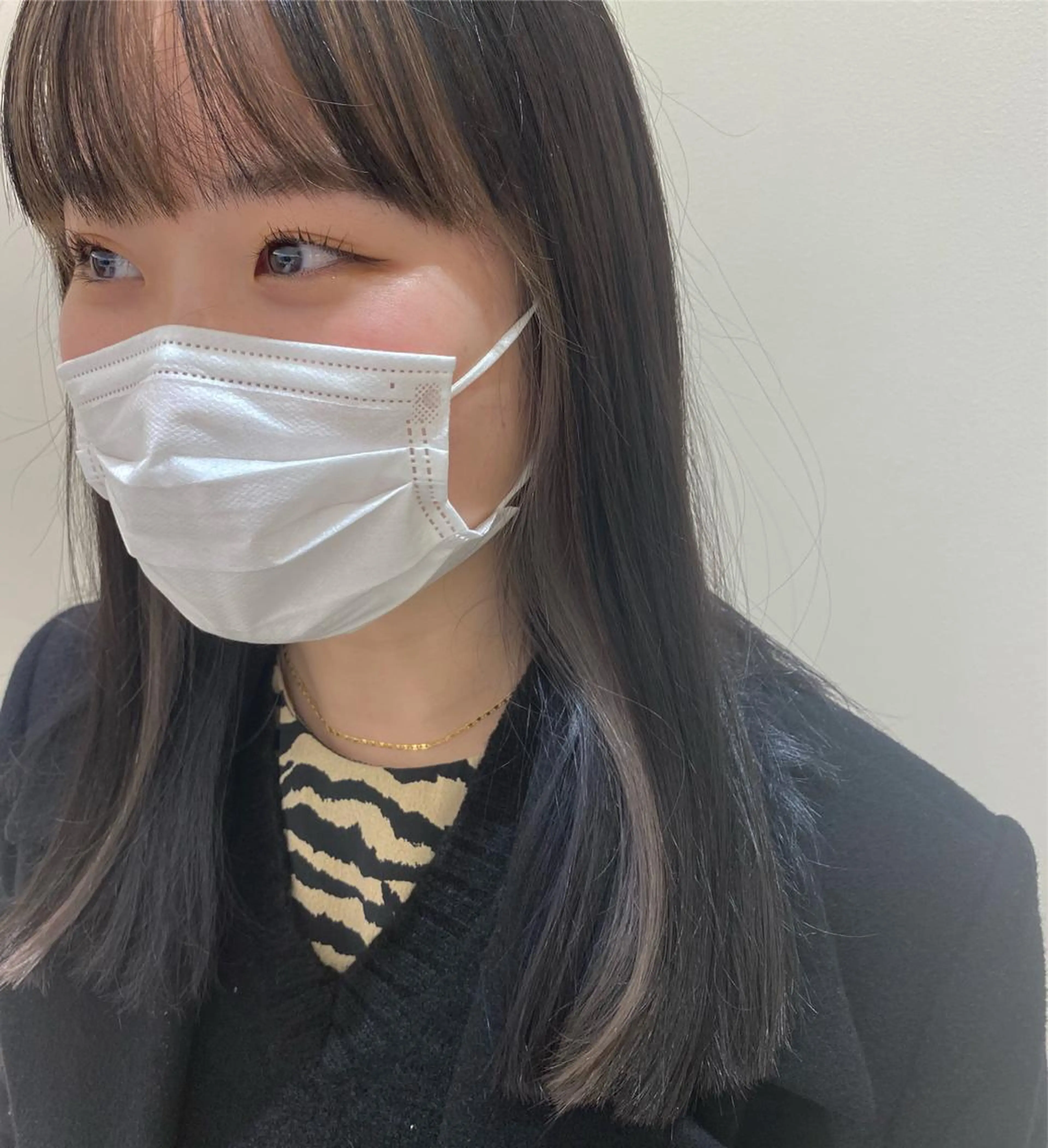 ロング カラー カット ヘアカラー トリートメント プレイングカラー🤍 細めハイライトのヘアスタイル