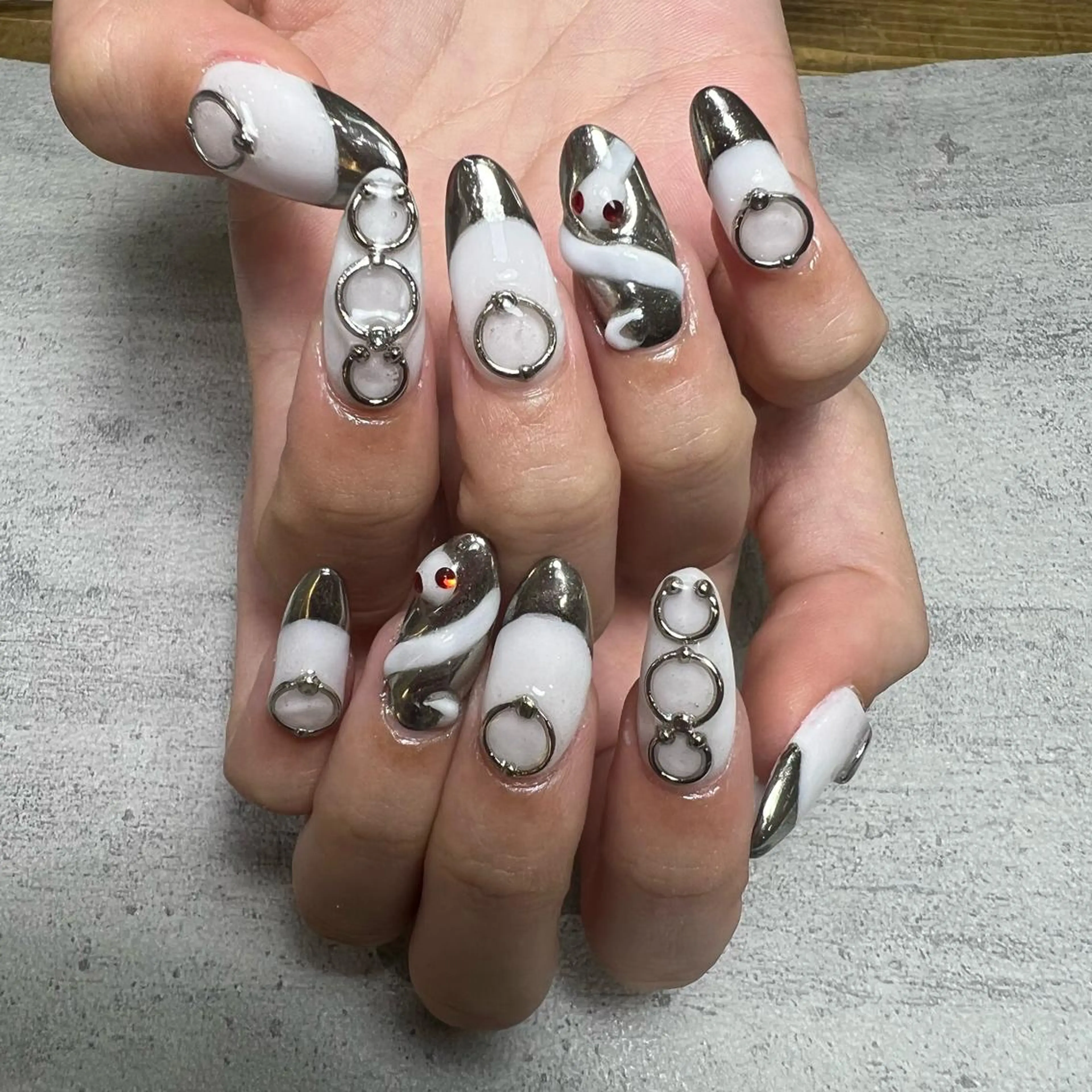 ネイル Rire_eye+beauty_nail所属・Rire_ nail_yukiのネイルデザイン