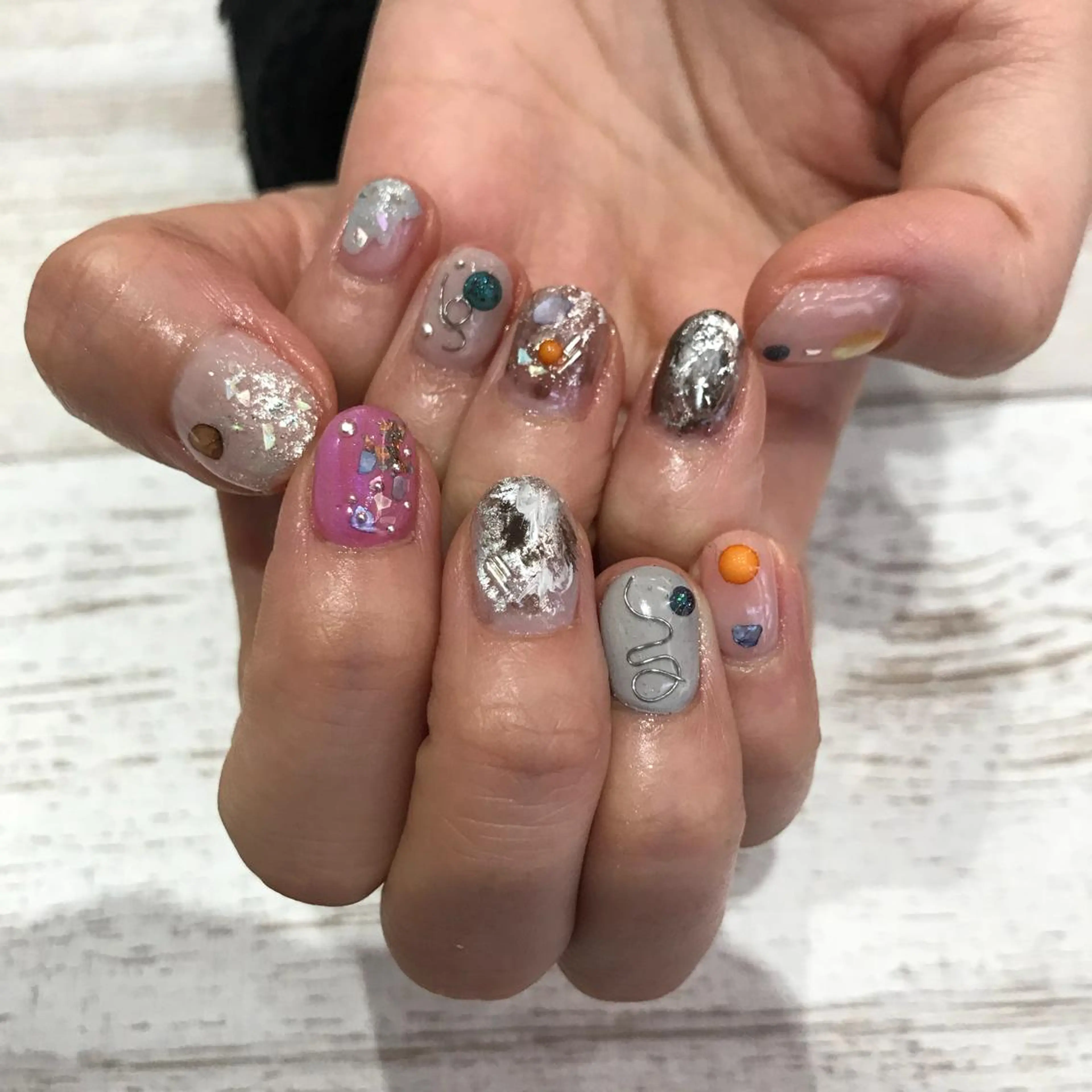 ネイル VIBLīSs nailのネイルデザイン
