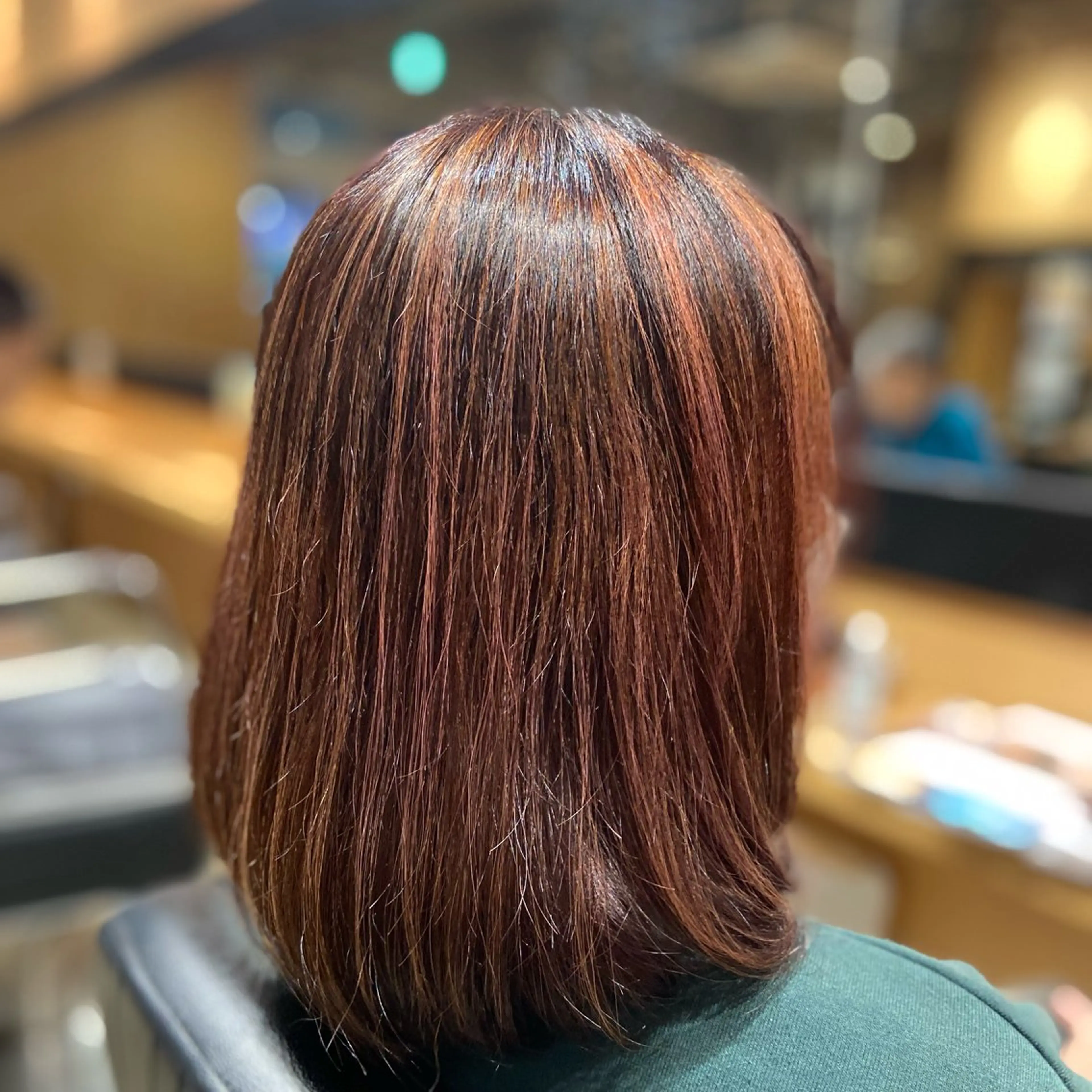 ミディアム カラー organic life所属・IWASHITA TAKESHIのヘアスタイル