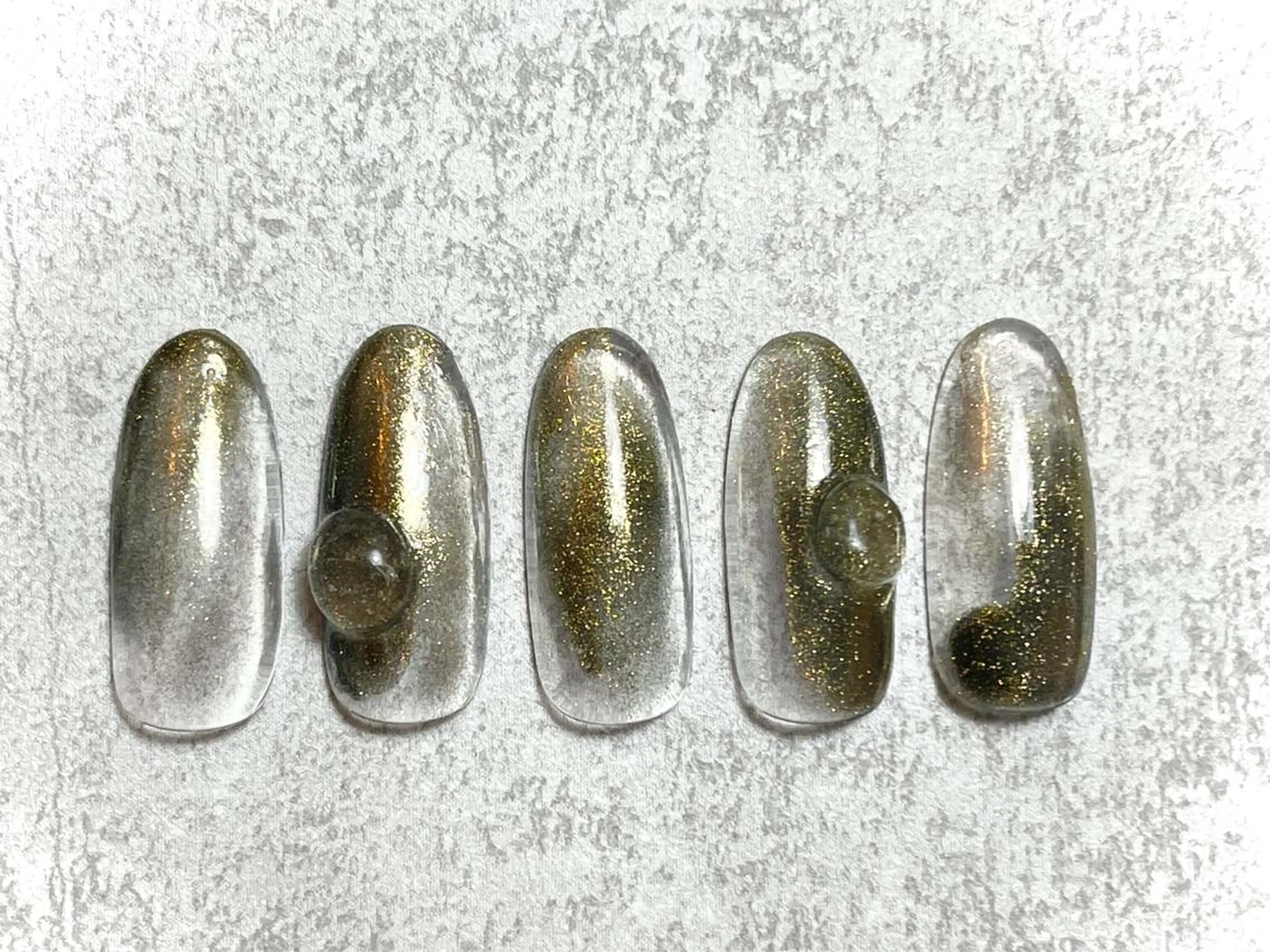 ネイル アートネイル ハンドネイル irono .のネイルデザイン