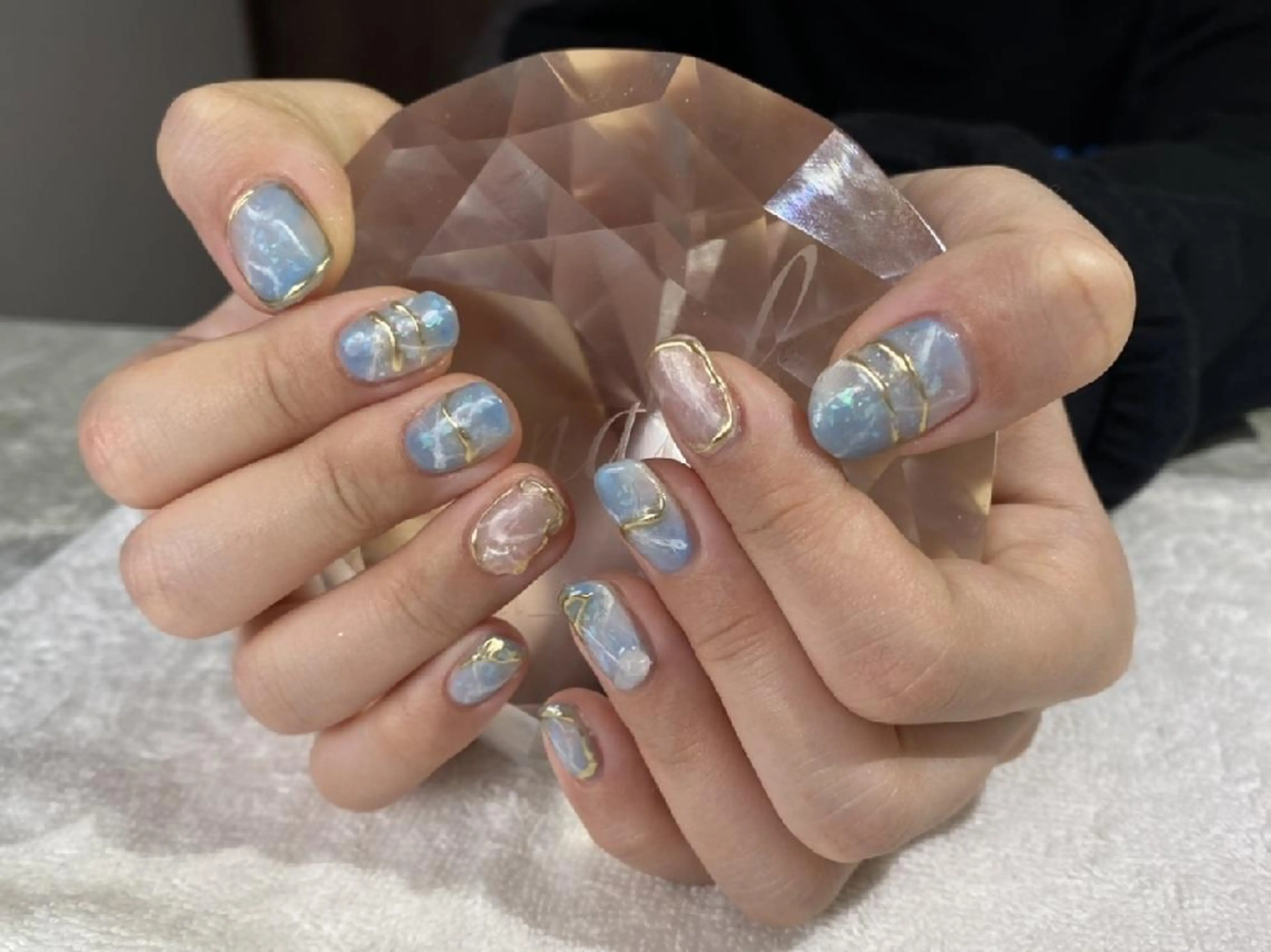 ネイル ミラーネイル 持ち込み ニュアンスネイル 佐野 愛美のエステ・リラクイメージ