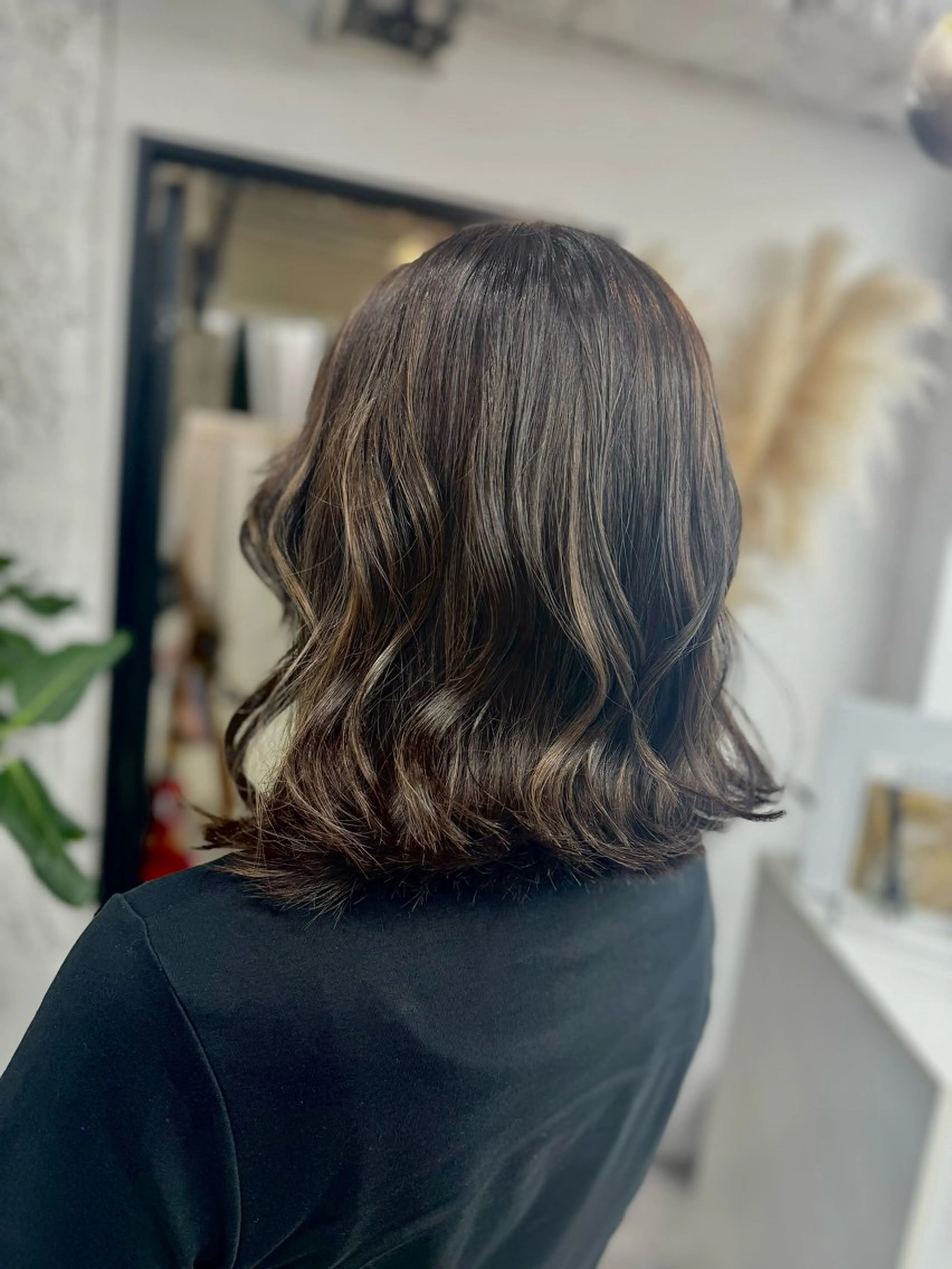 ミディアム カットカラー🩷 五島桜樫のヘアスタイル