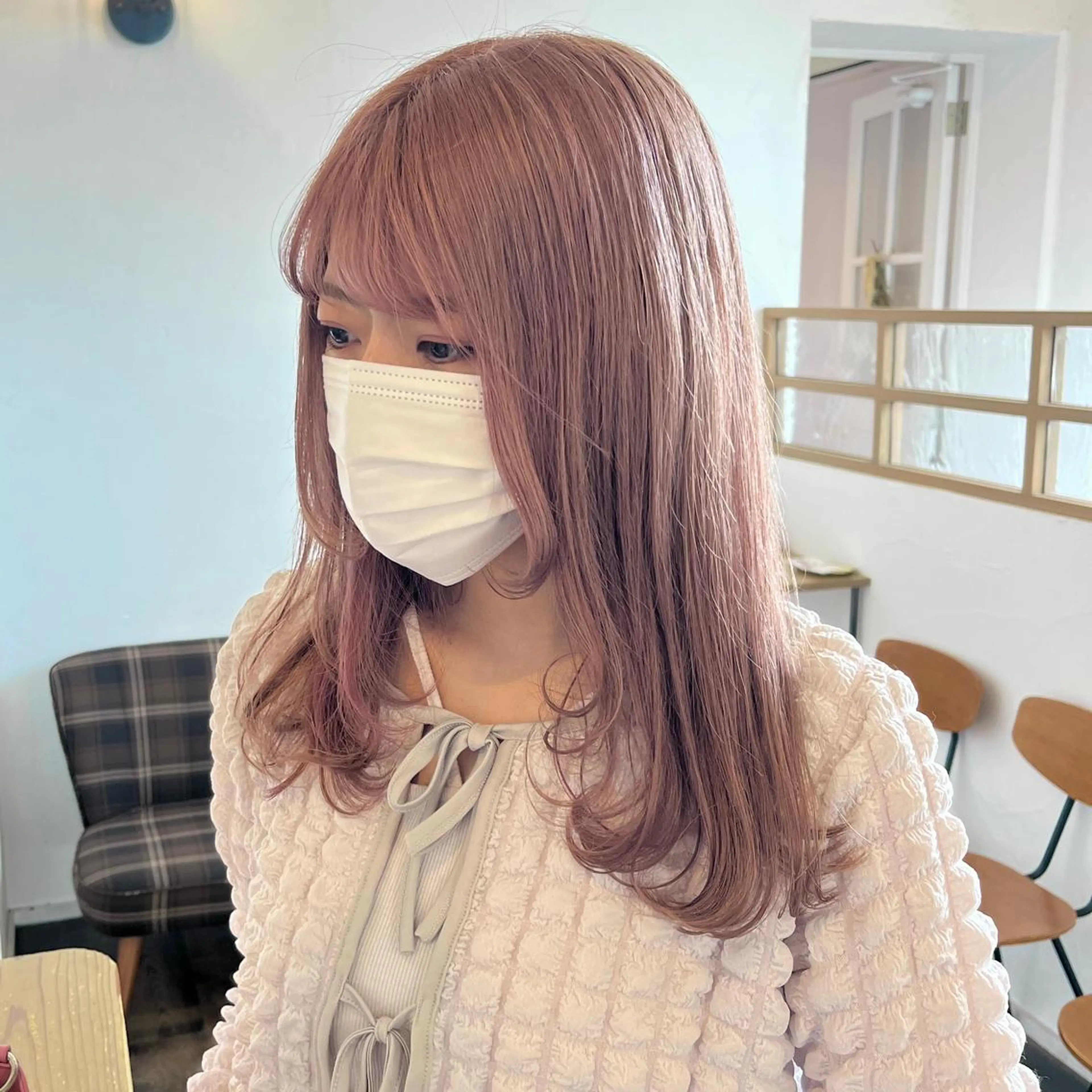 ロング カラー ベージュカラー ブリーチ ピンクカラー 伊藤ゆかり/髪質改善 /透明感カラーのヘアスタイル