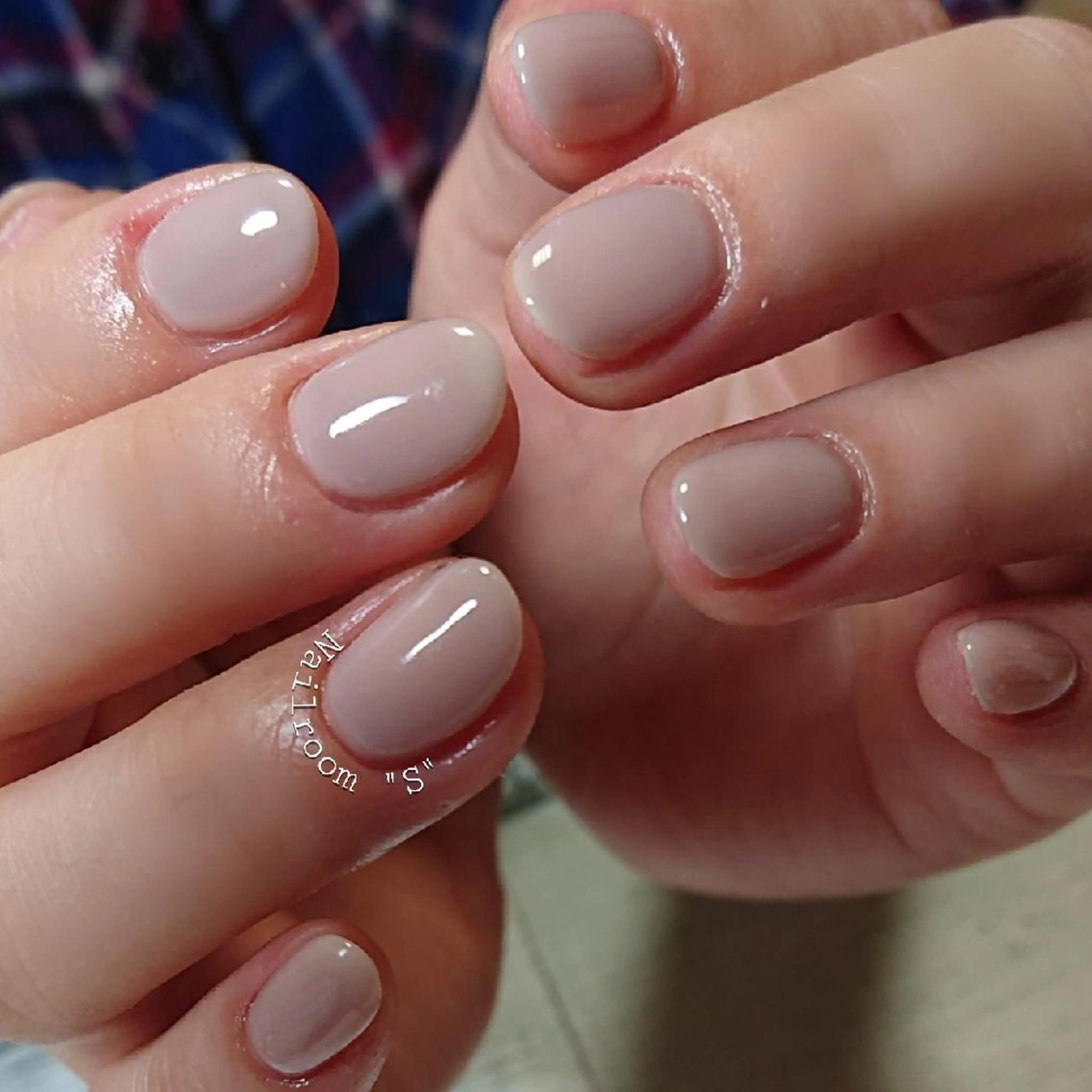ネイル ワンカラーネイル ハンドネイル ハンドケア Nail room  "S"  SAKAIのネイルデザイン