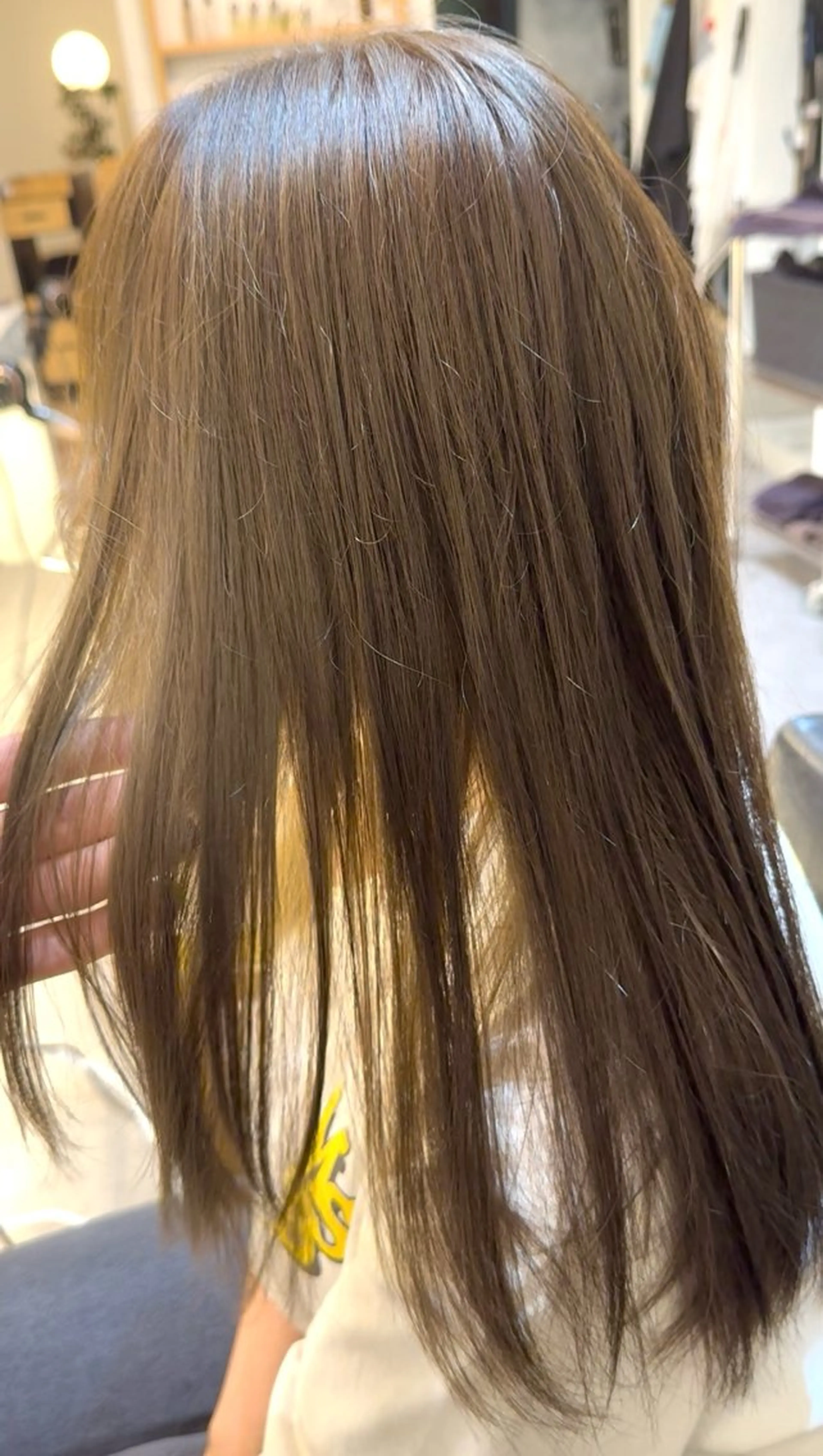 ミディアム カット ヘアカラー トリートメント フウマ 【透明感カラー】のヘアスタイル