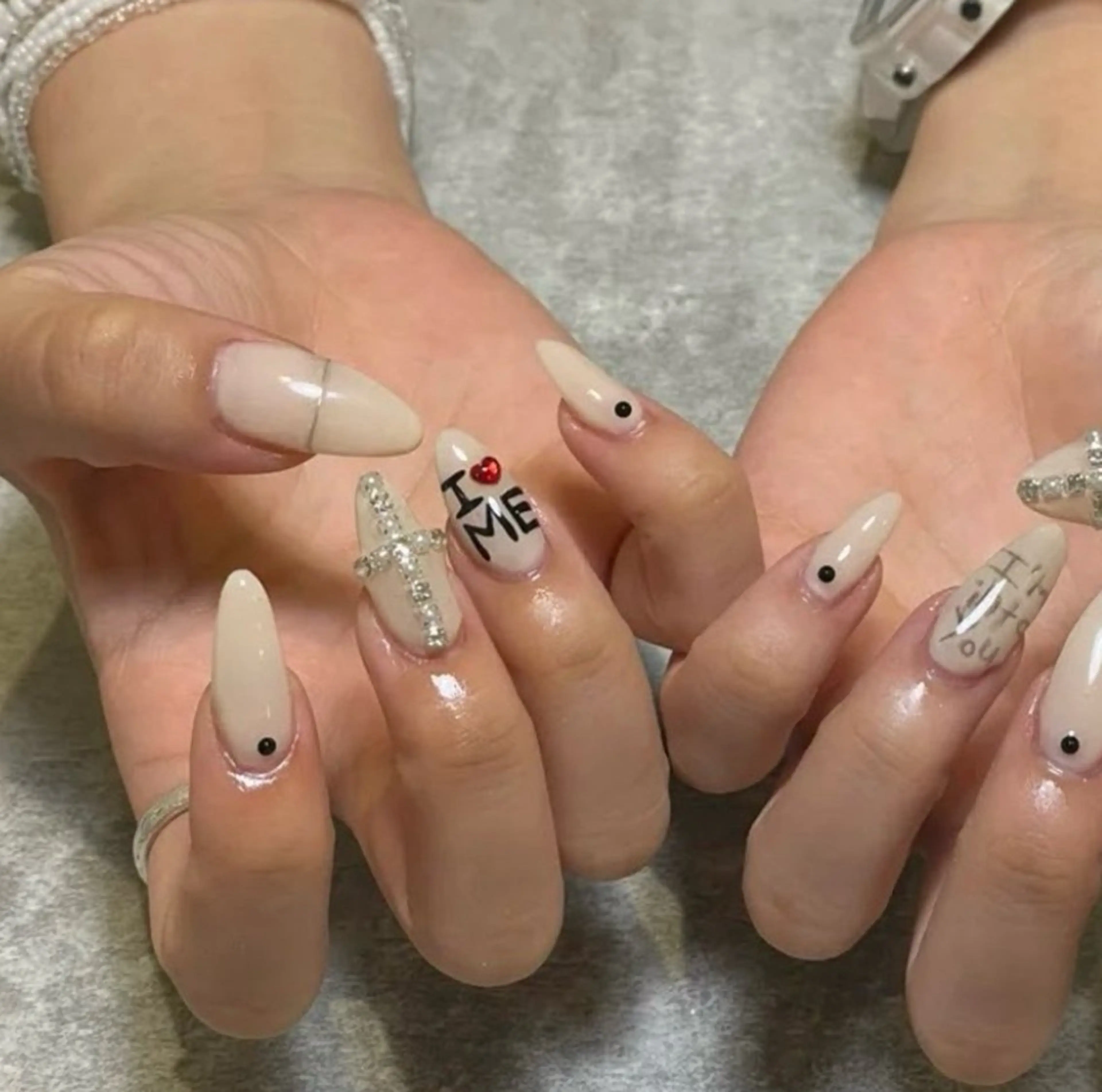 ネイル ハンドネイル ハンドケア Sunny Roa所属・SunnyRoa aguri ୨୧˖*のネイルデザイン