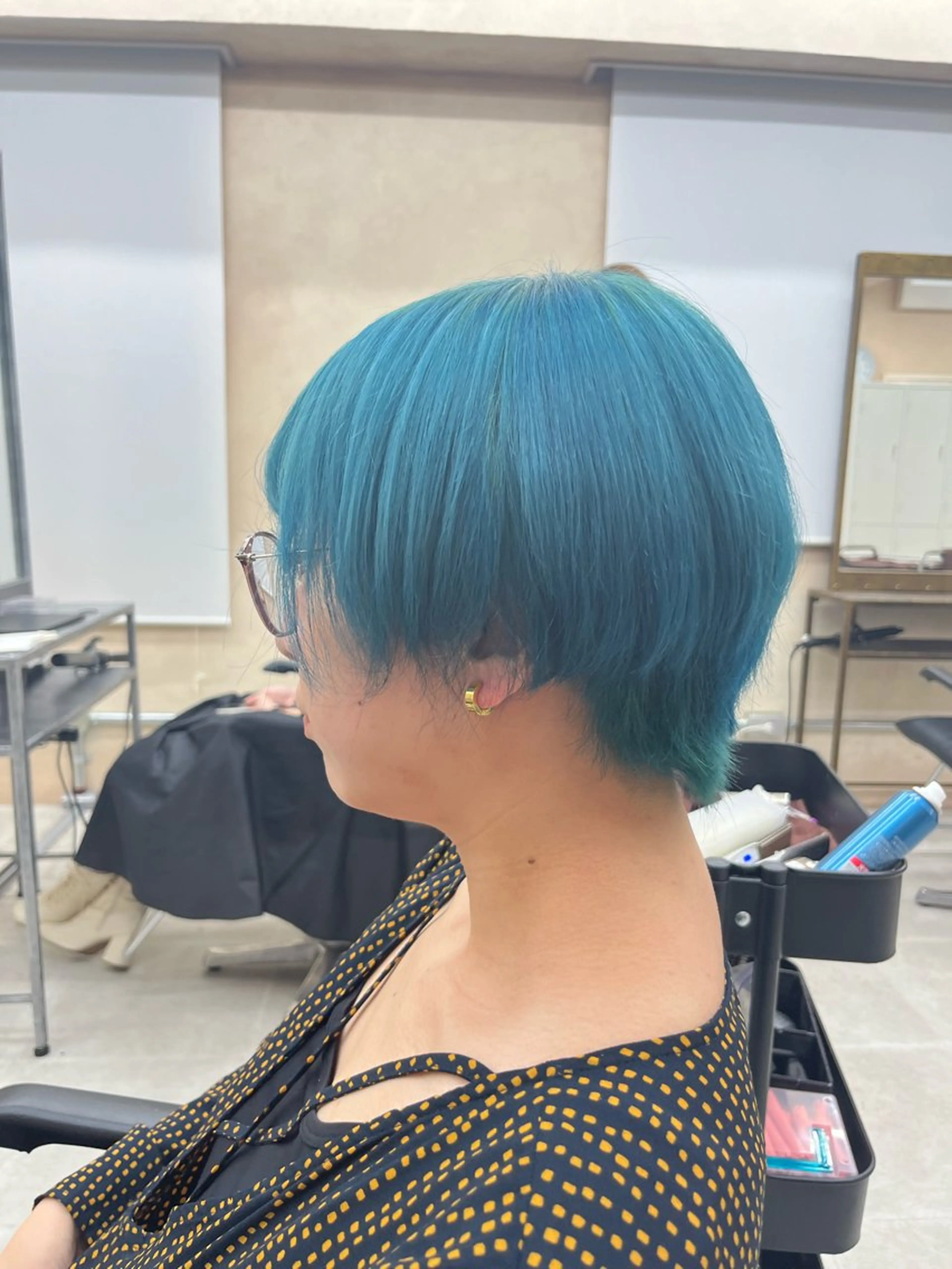 カラー ダブルカラー TRIERA 増川のヘアスタイル