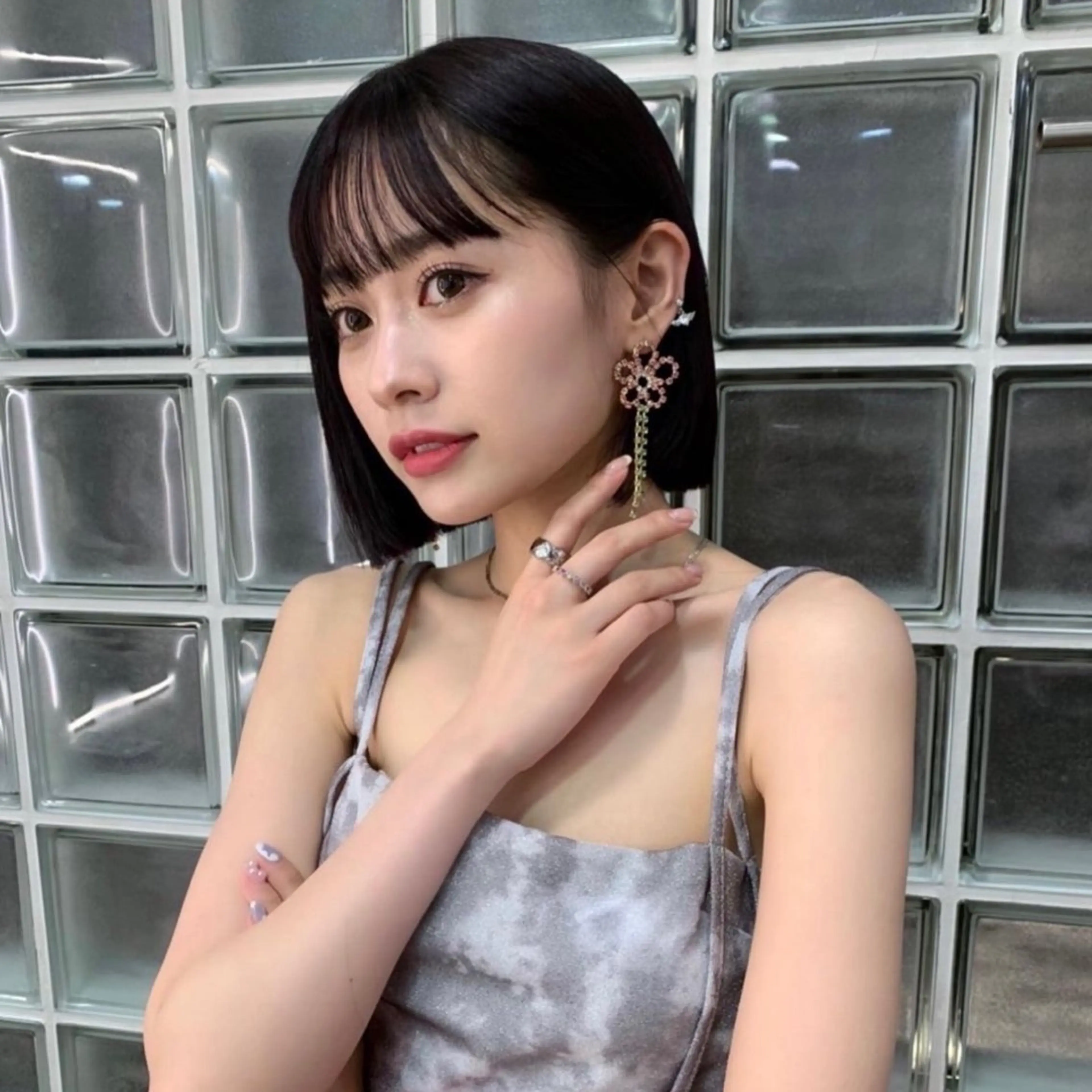 ショート ♡Yoshino♡ 艶グレージュカラーのヘアスタイル
