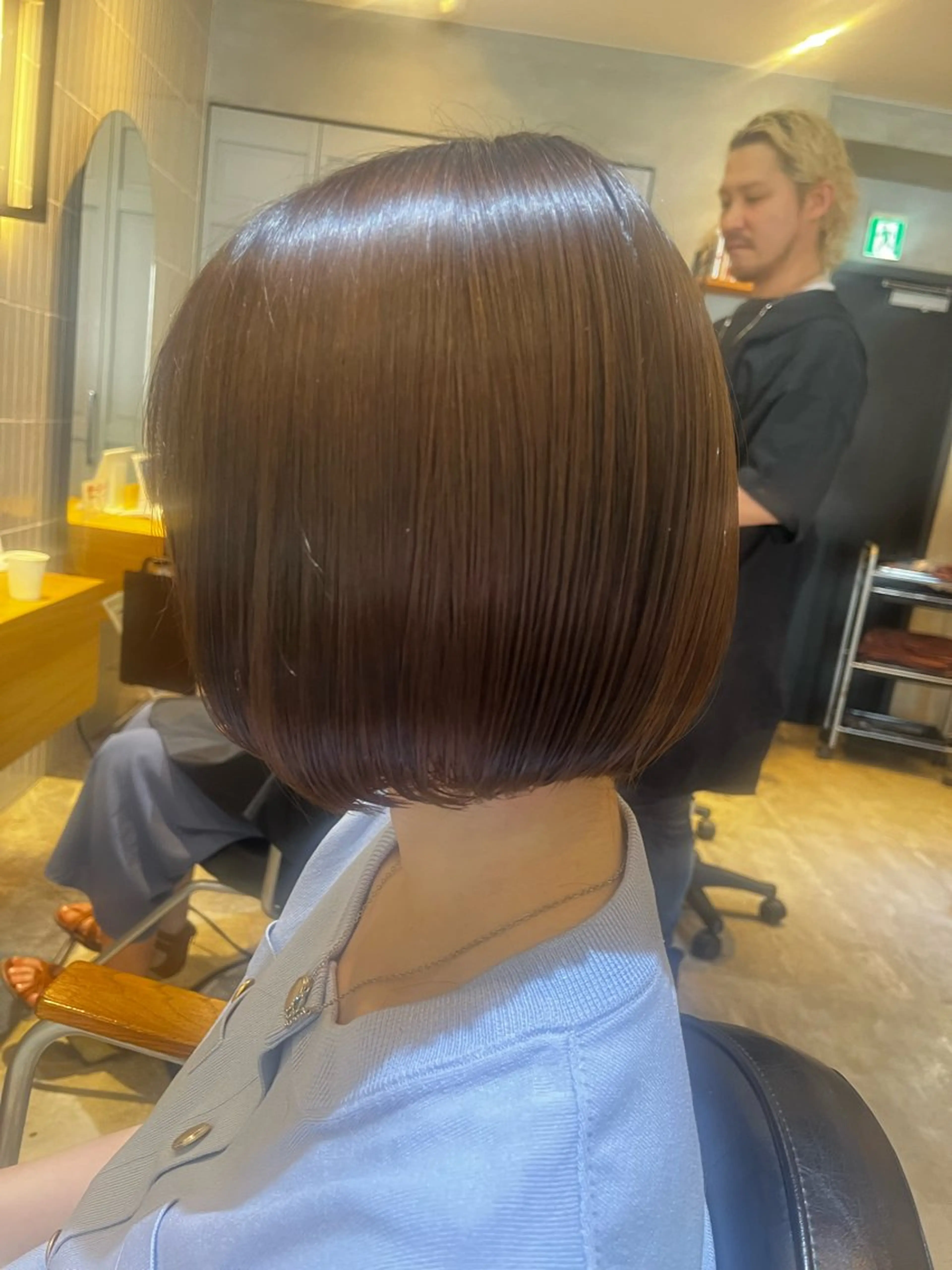 ショート カット ヘアカラー トリートメント ヘアセット ラフィスヘアードープ所属・レイヤーと透明感の アユカ 髪質改善のヘアスタイル