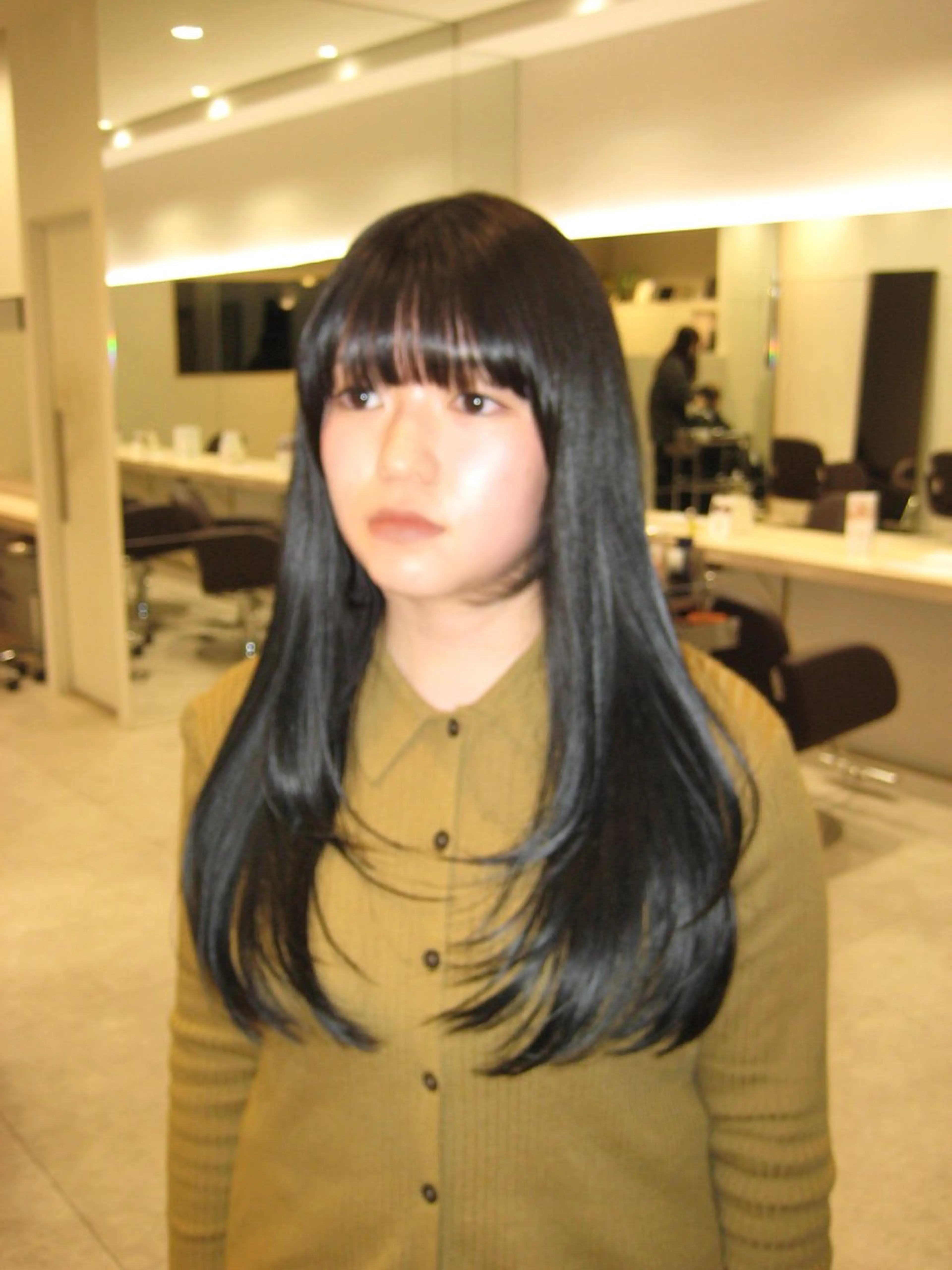 ロング カラー グレージュ オリーブグレージュ オリーブグレー レイヤーカット カット ヘアカラー トリートメント 艶カラー/高円寺/ atsumi🦣🪽のヘアスタイル