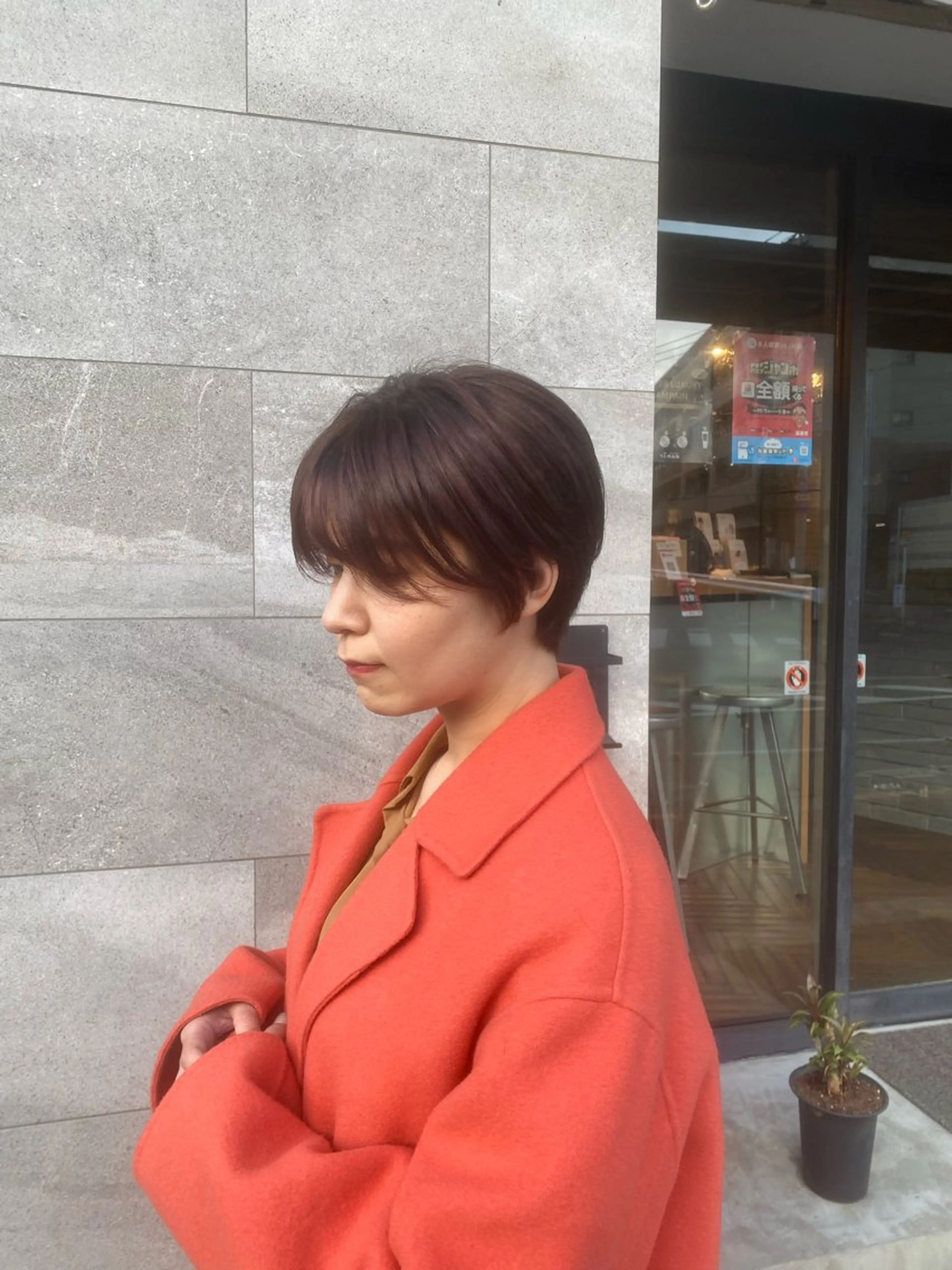 ショート カラー パーマ 加藤 愛実のヘアスタイル