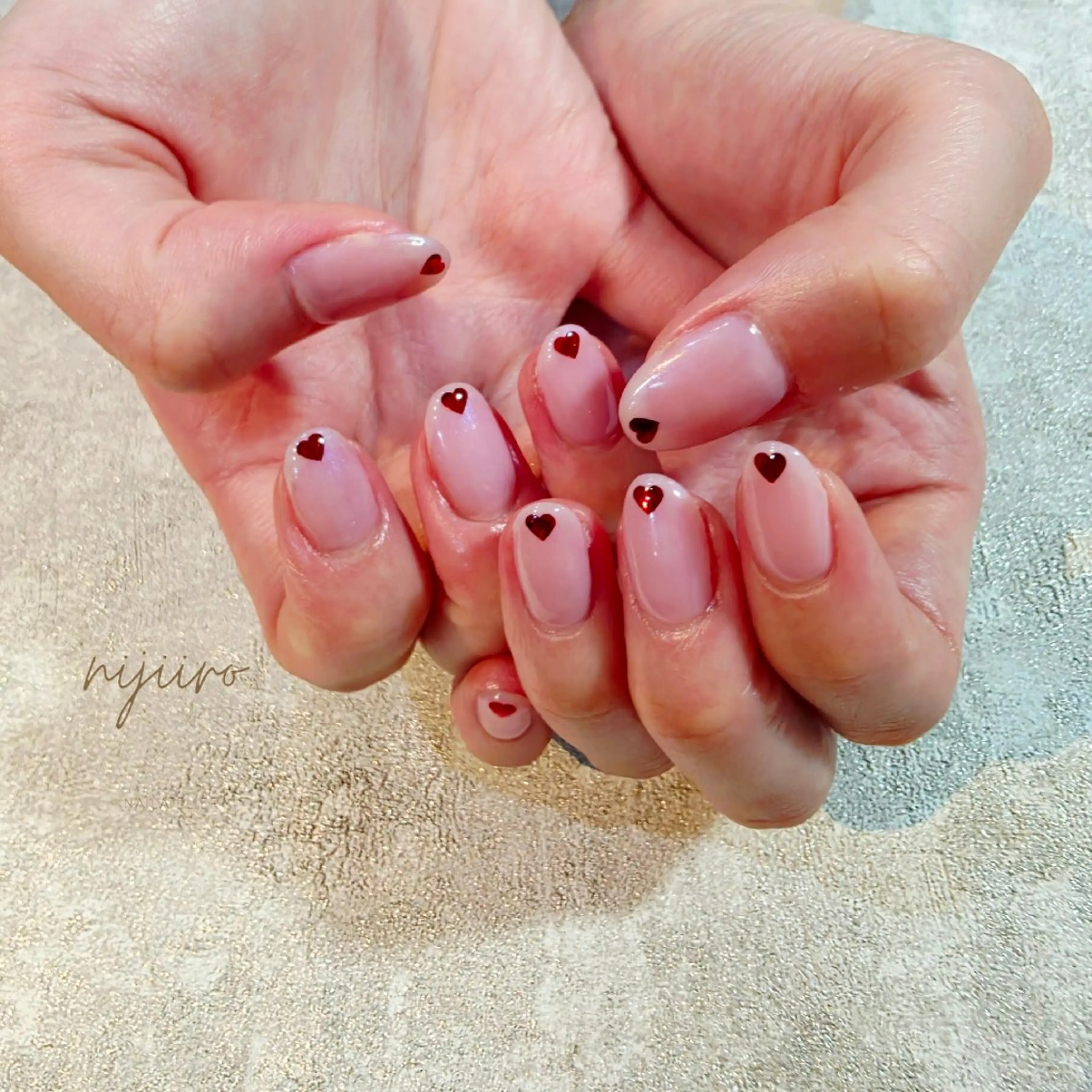 ネイル ハンドネイル nailatelier nijiiro.所属・nijiiro🌈 サトウのネイルデザイン
