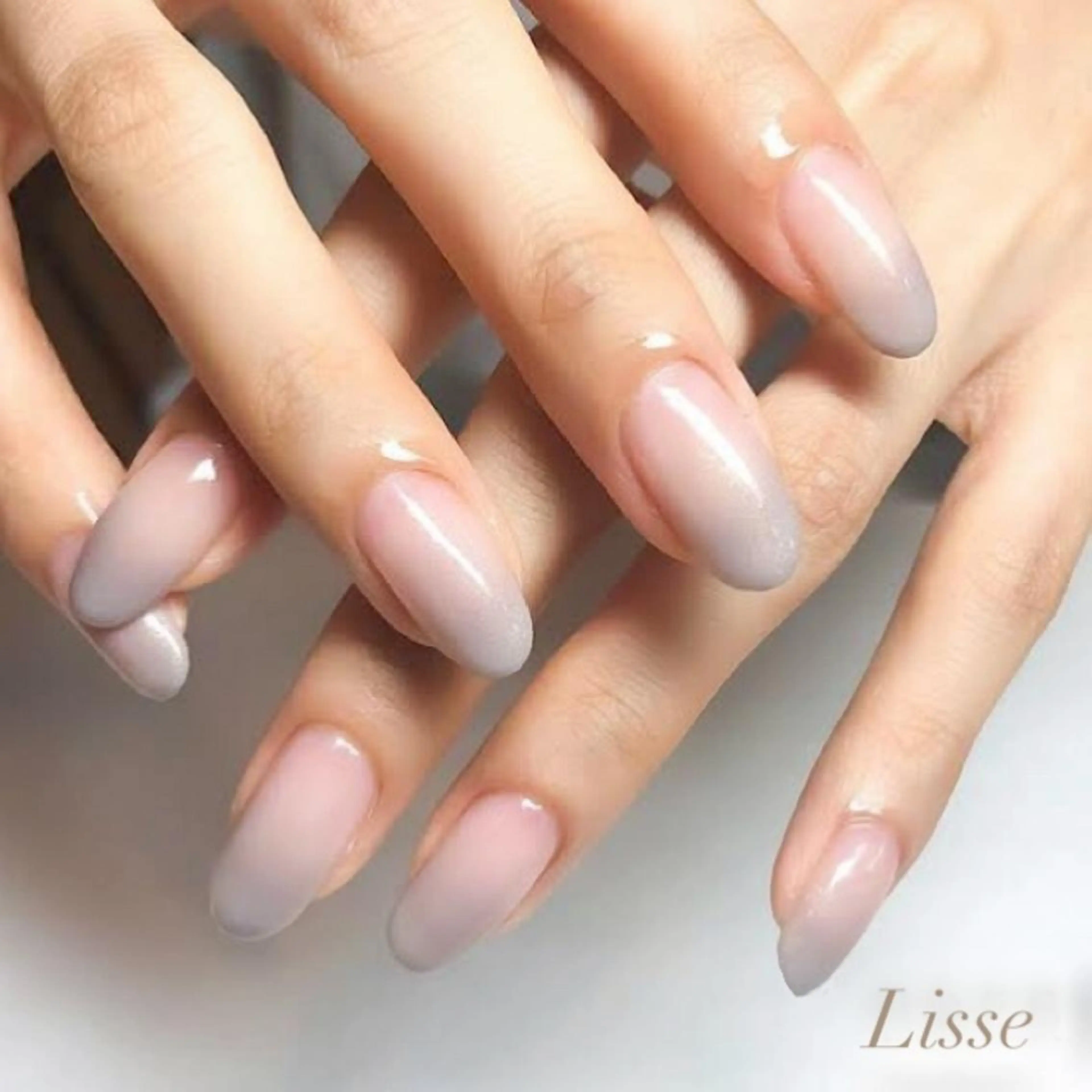 ネイル グラデーション ハンドネイル Lisse銀座 kandaのネイルデザイン