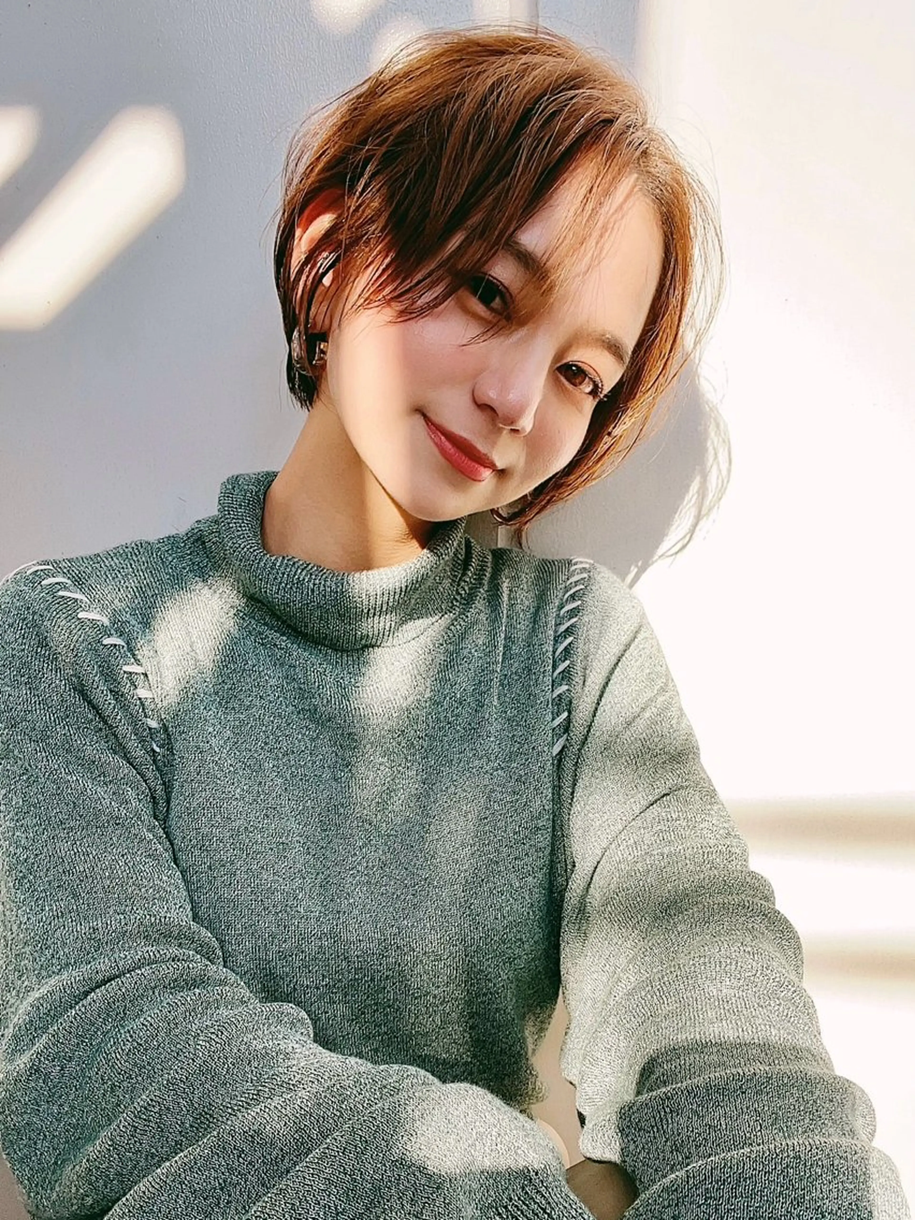ショート カラー パーマ ヘアアレンジ メンズ ナチュラルレイヤー 似合わせ✨よね🍋のヘアスタイル