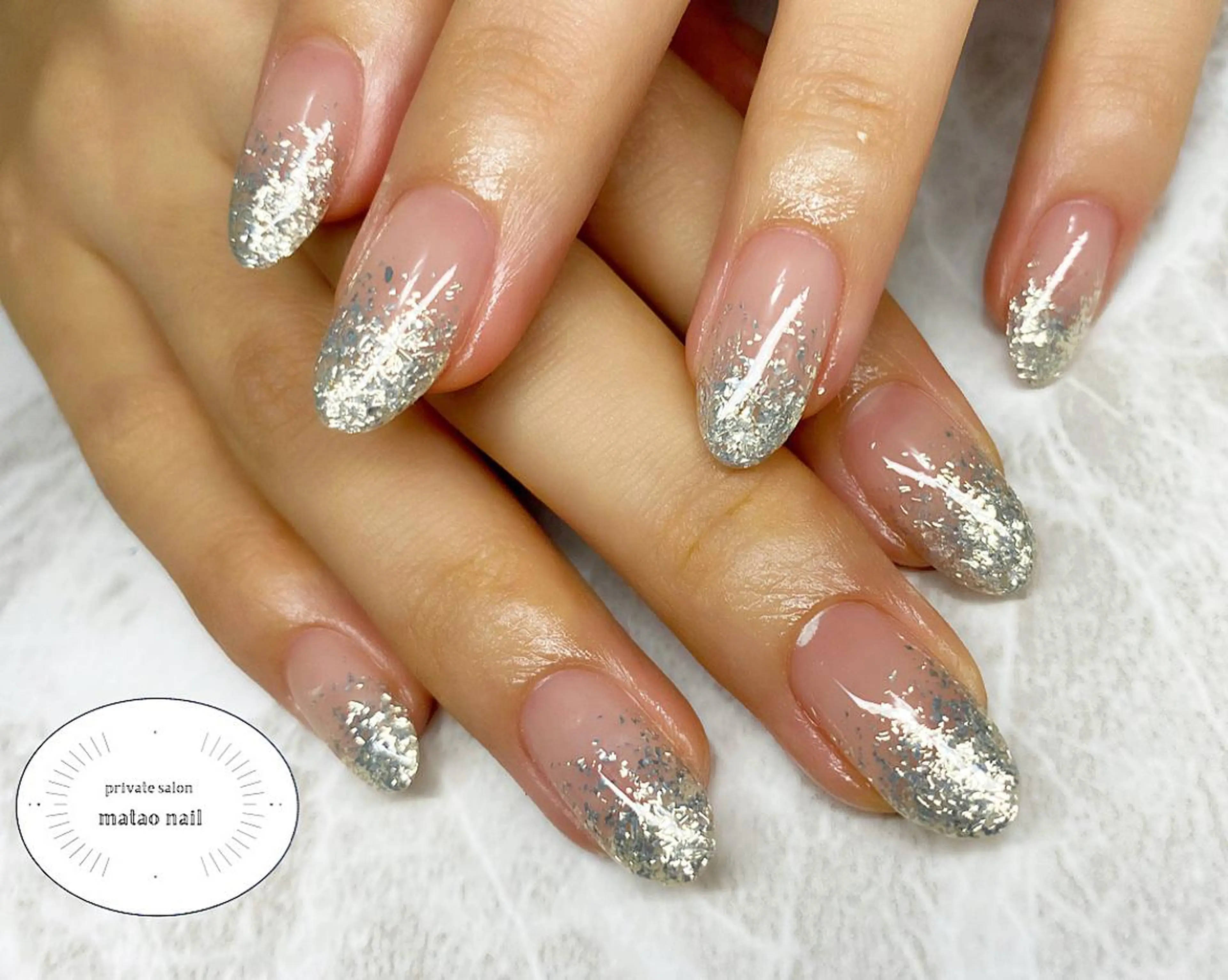 ネイル グラデーション キラキラネイル ラメ(グリッター) ラメグラデーション シンプルネイル ハンドネイル フットネイル matao nailのネイルデザイン