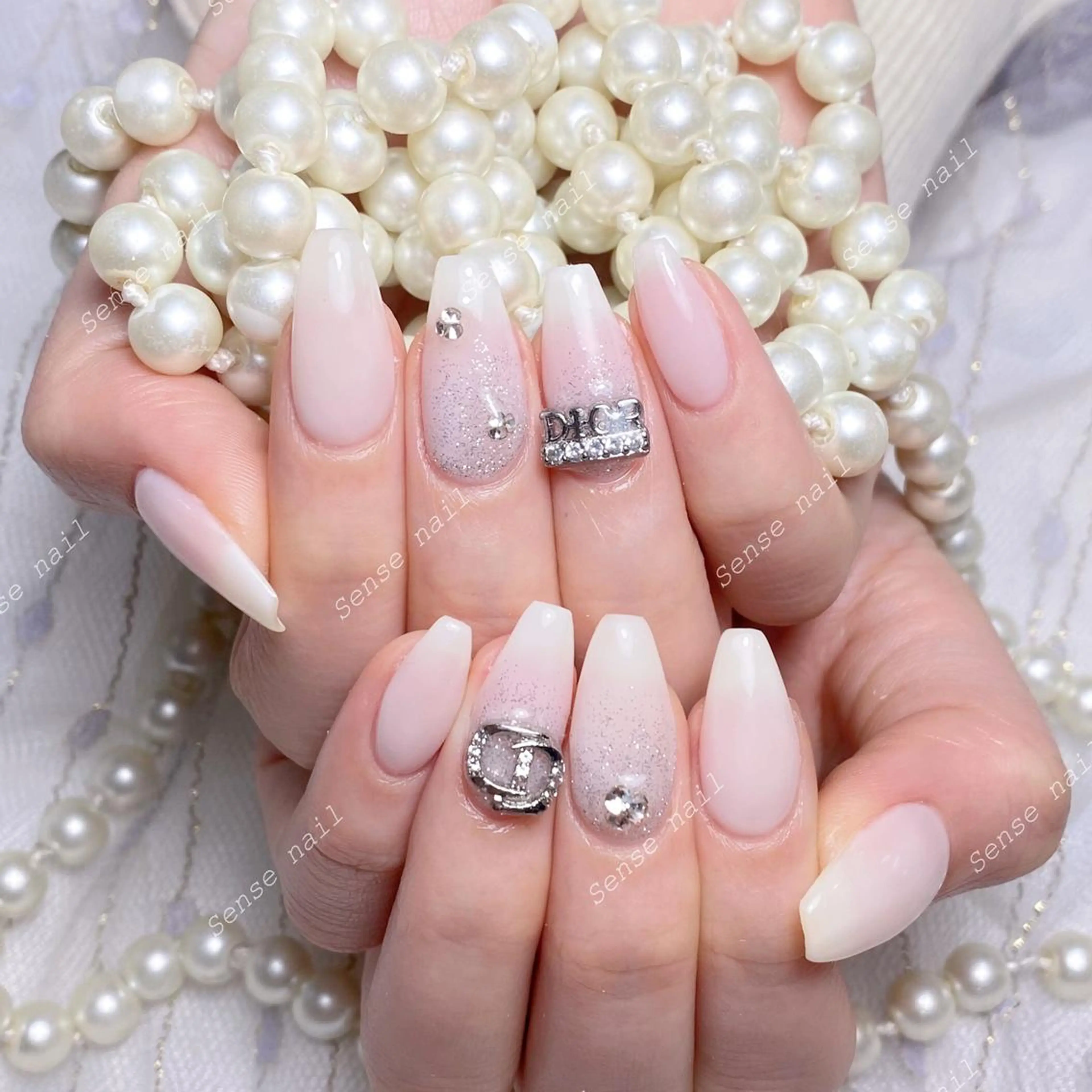 ネイル ハンドネイル ハンドケア Feinn Ink💕のネイルデザイン
