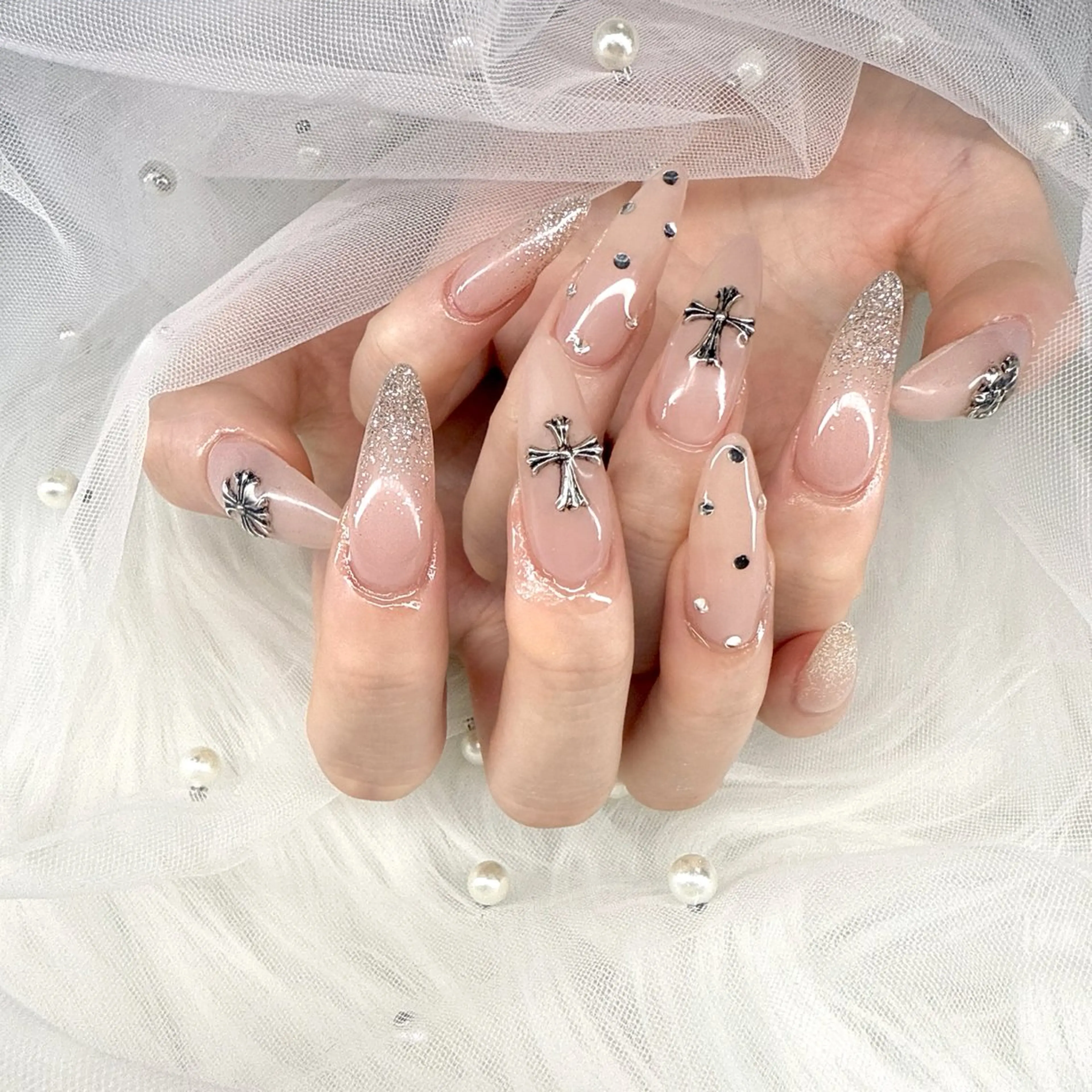 ネイル アートネイル 持ち込み ハンドネイル nailsalon Mii四ツ橋店のネイルデザイン