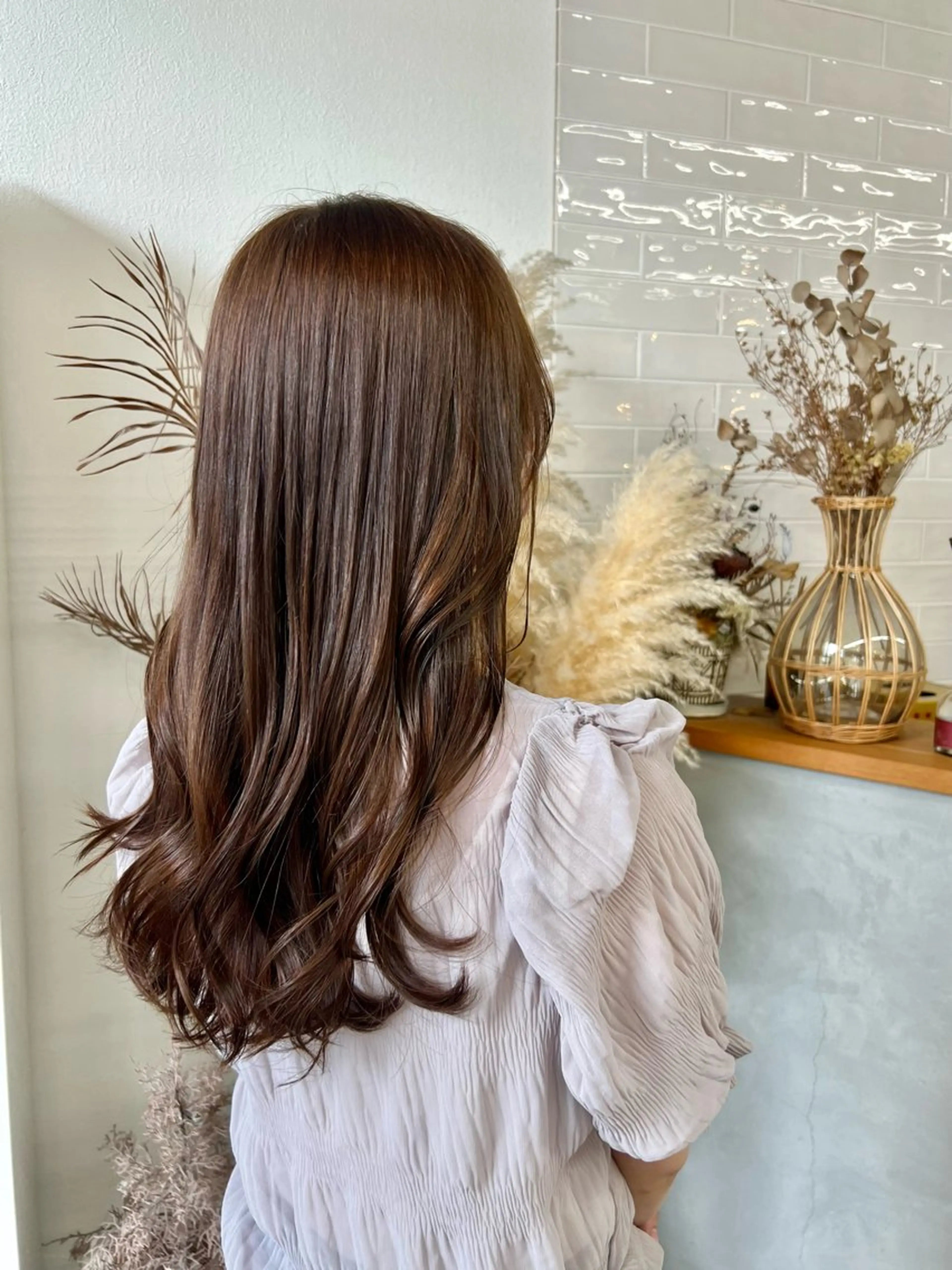 ロング カラー ベージュカラー 透明感カラー ミルクティーベージュ Sol所属・Sol. Sakihoのヘアスタイル