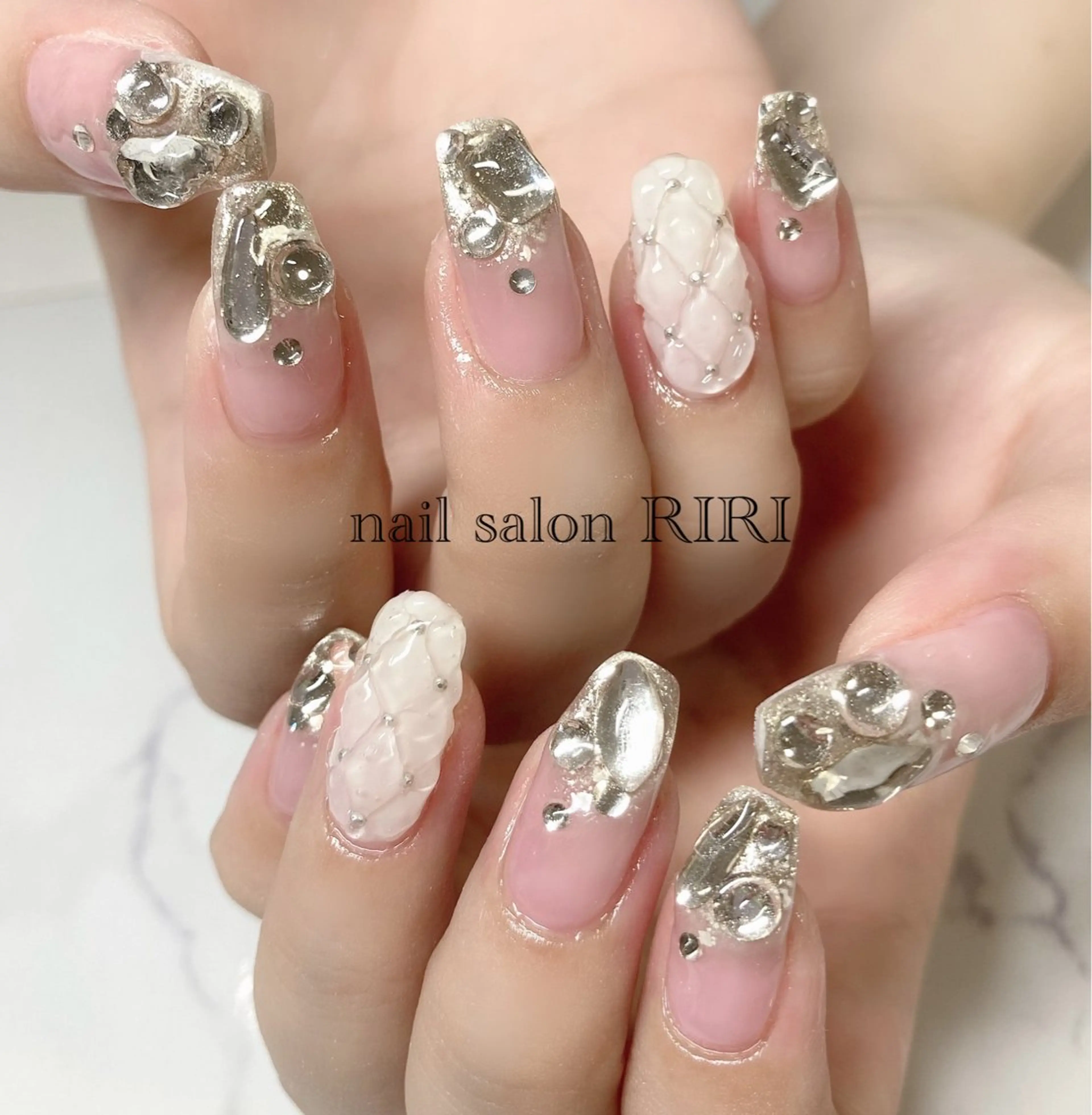 ネイル ワンホンネイル private  nail  salon RIRI所属・RIRI リリのネイルデザイン