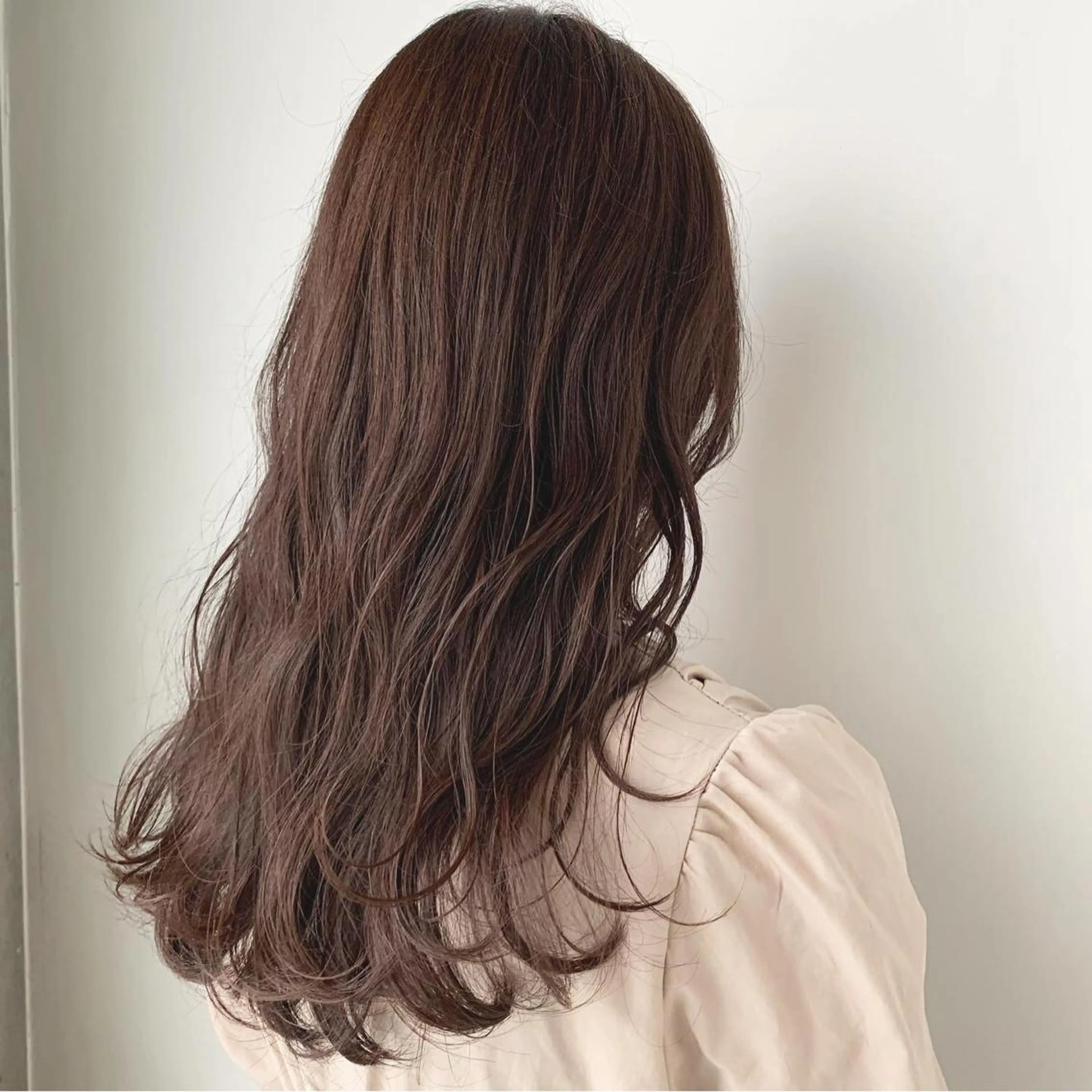 ロング ピンクブラウン ヘアカラー MIA 菅原のヘアスタイル