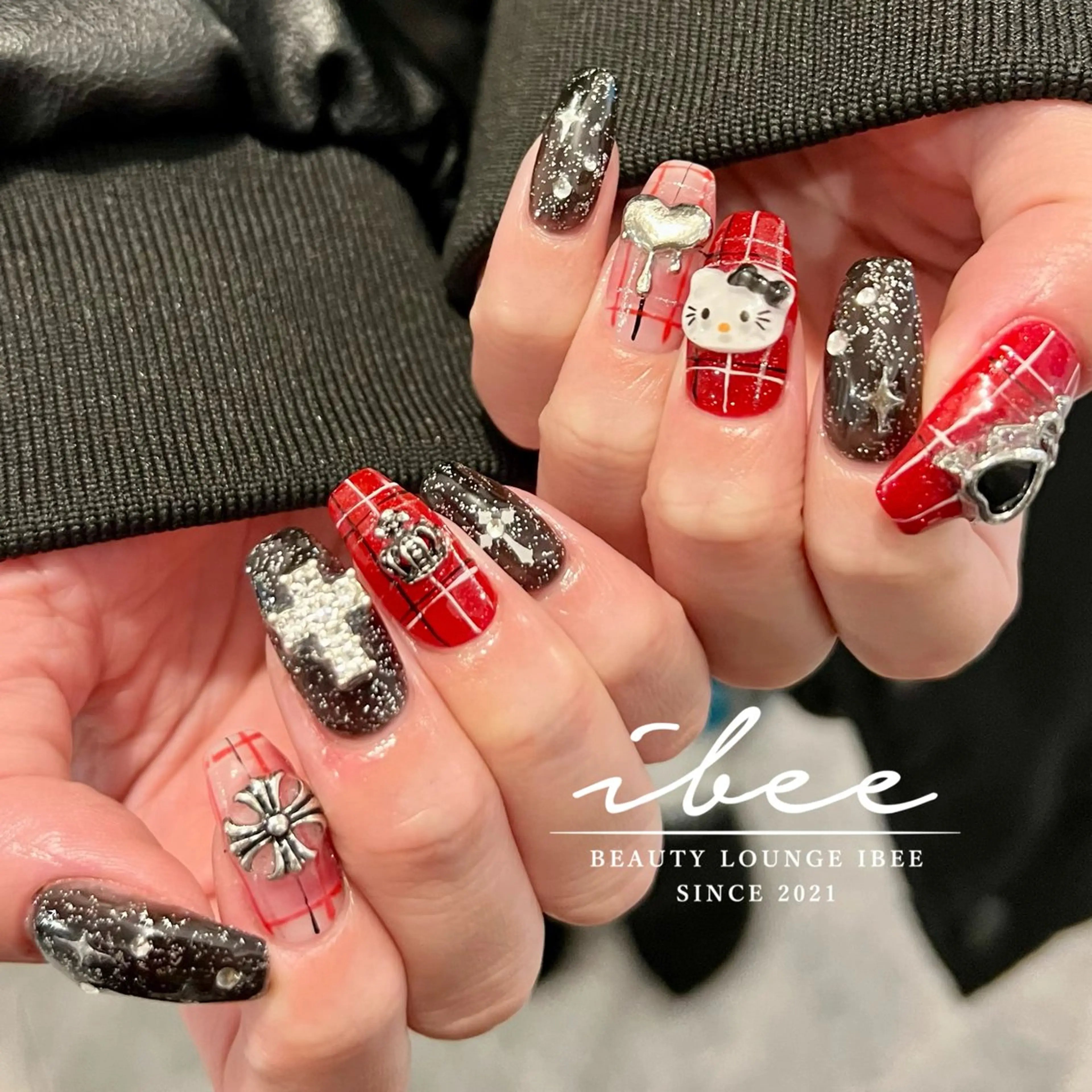 ネイル ハンドネイル ibee nail 🤍yumiのネイルデザイン