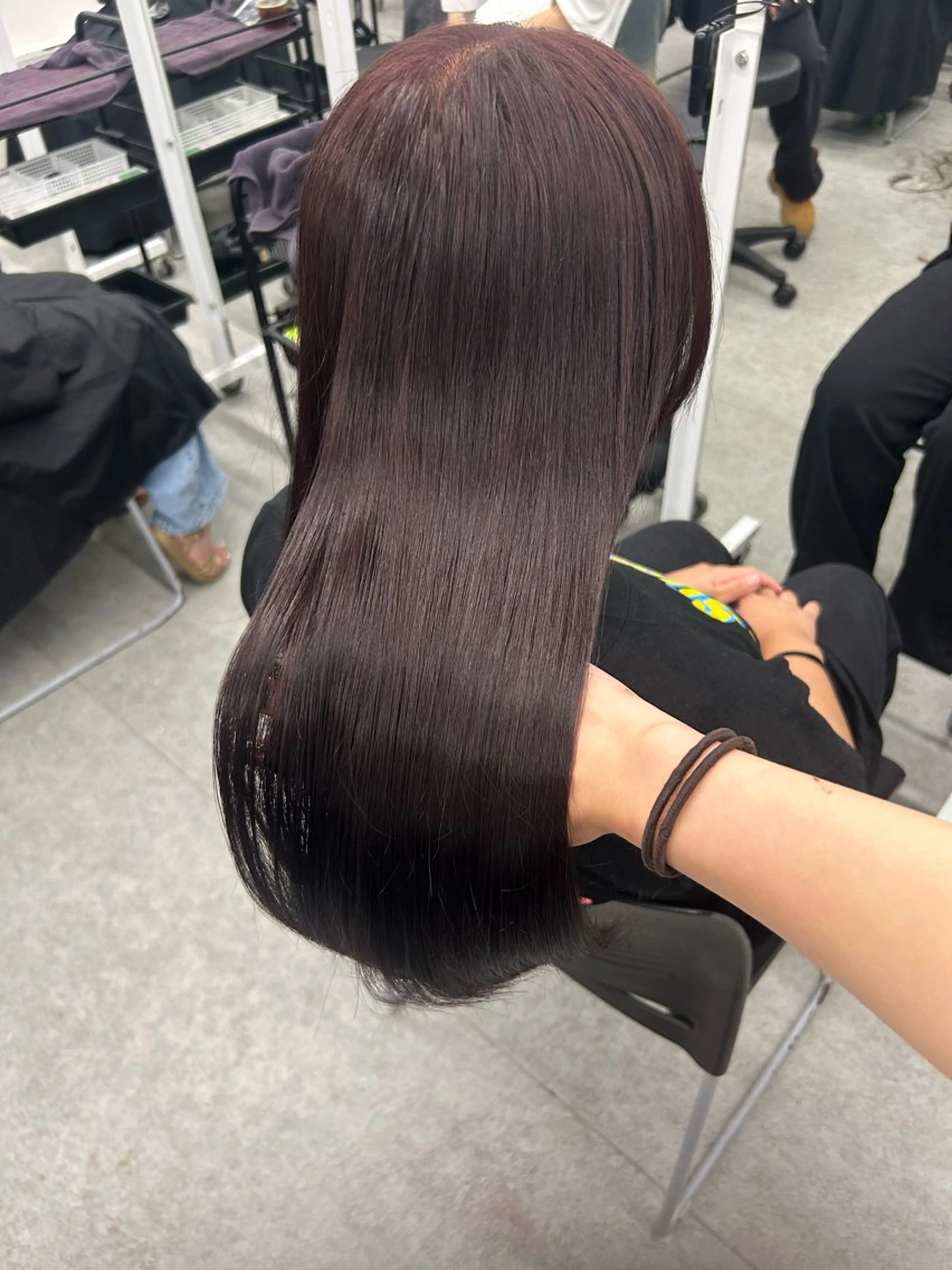 ロング カラー YUKA💜淡色 ラベンダー/ベージュのヘアスタイル