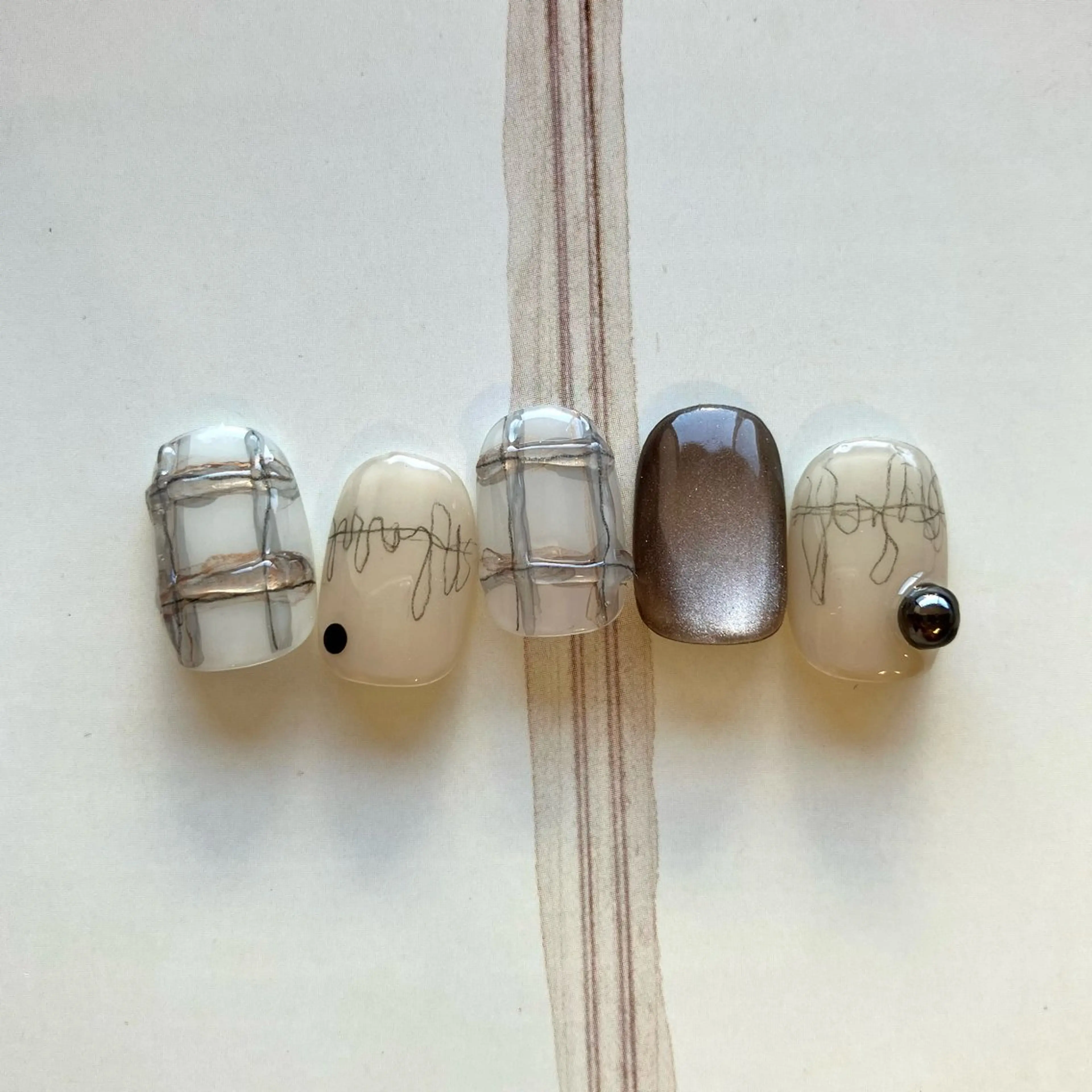 ネイル ハンドネイル 丹(TAN.) akariのネイルデザイン