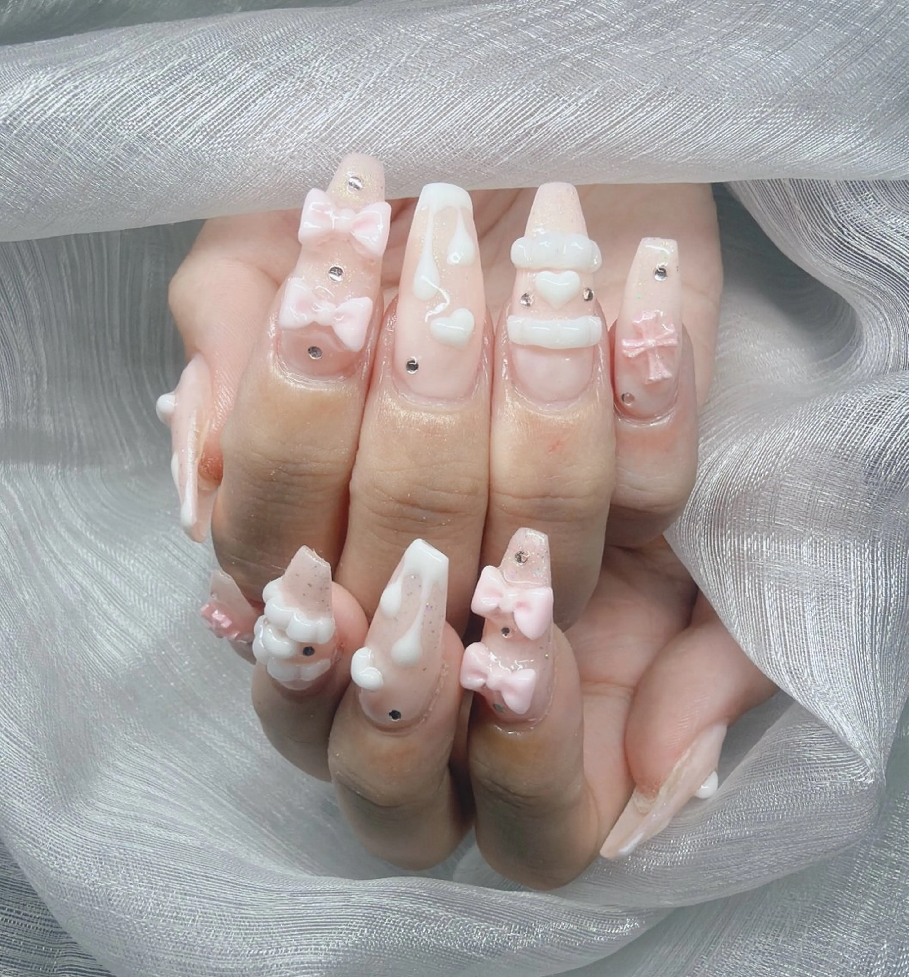 ネイル ハンドネイル Lee Nailsのネイルデザイン