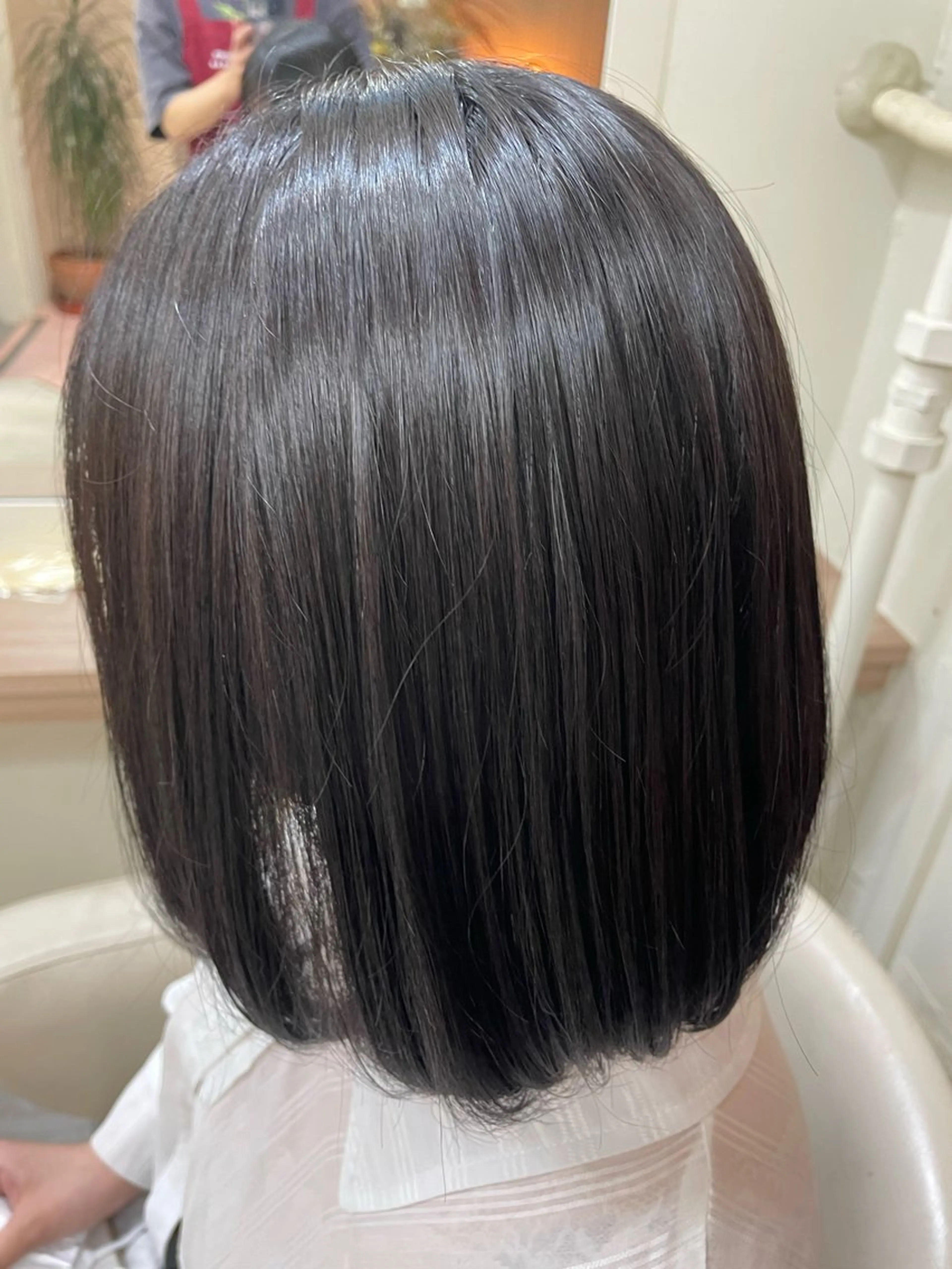 ミディアム 縮毛矯正 Nest千葉颯 パーマモデル募集のヘアスタイル