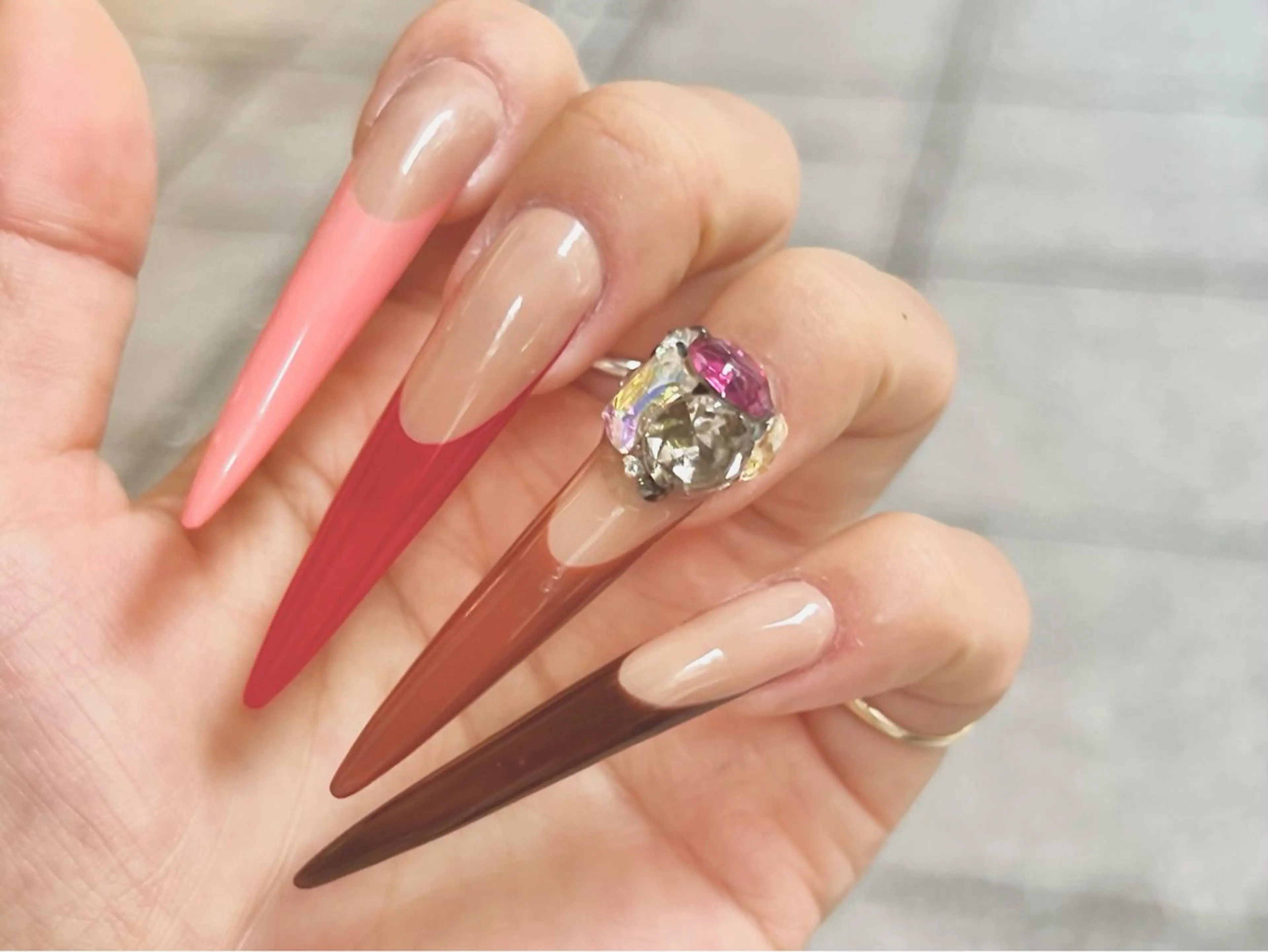 ネイル ハンドネイル ハンドケア ONIKA Nail 青山通り店所属・ONIKA Nail 表参道A4🦋2分のネイルデザイン