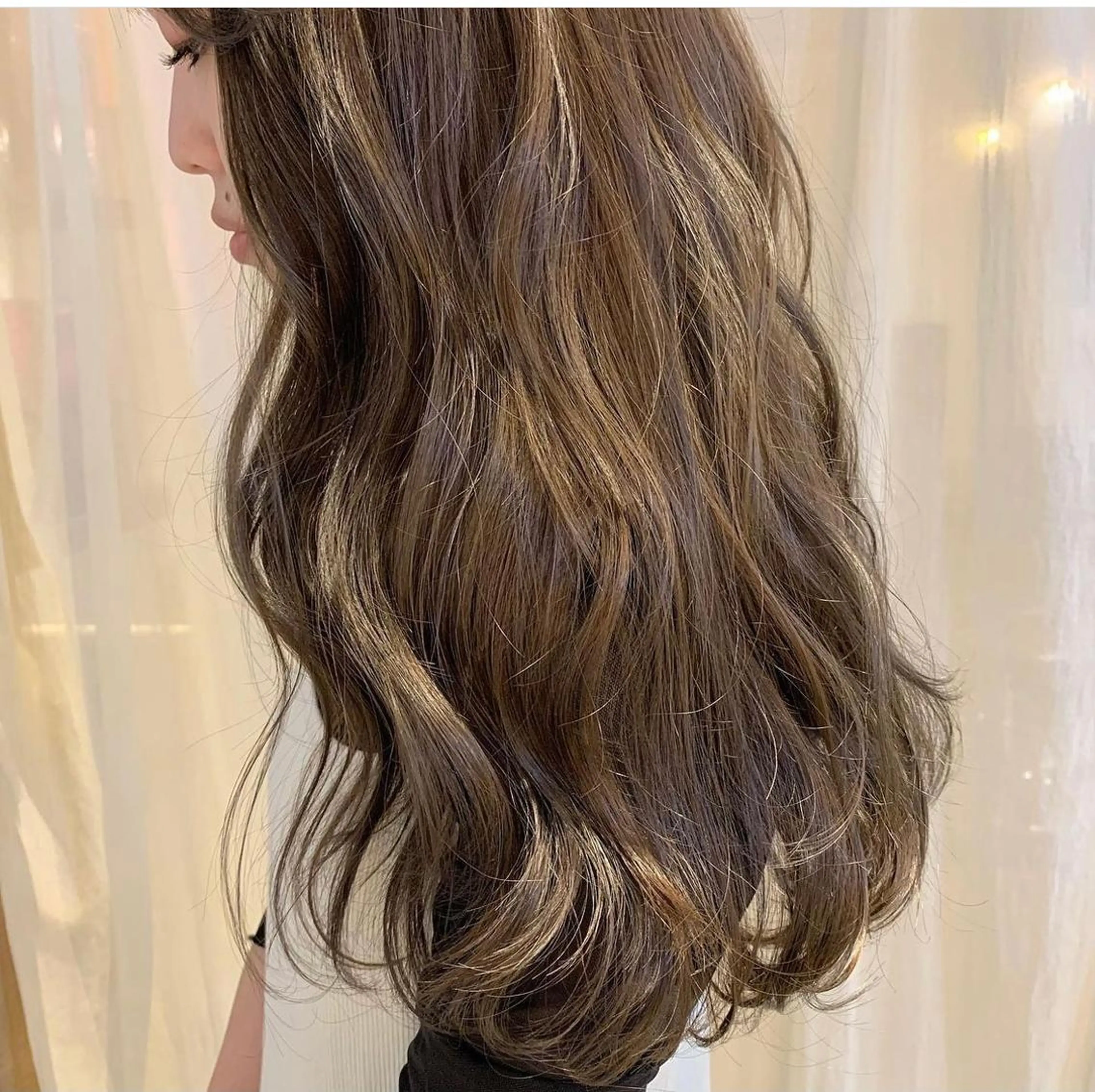 ロング カラー パーマ ヘアアレンジ メンズ ネイル マツエク・マツパ メンズブリーチ ブリーチ ケアカラー ブリーチなしカラー モリモト サナのヘアスタイル